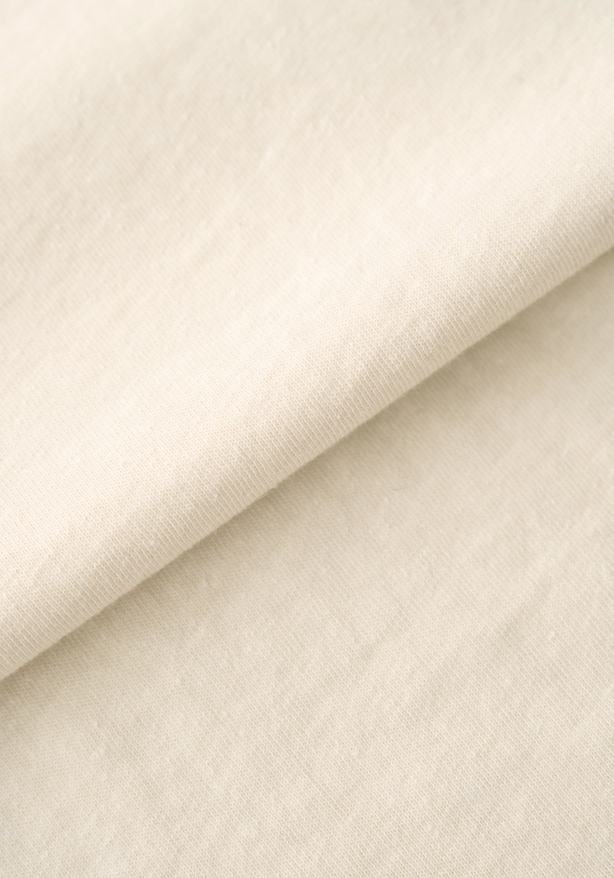 #color_cream white