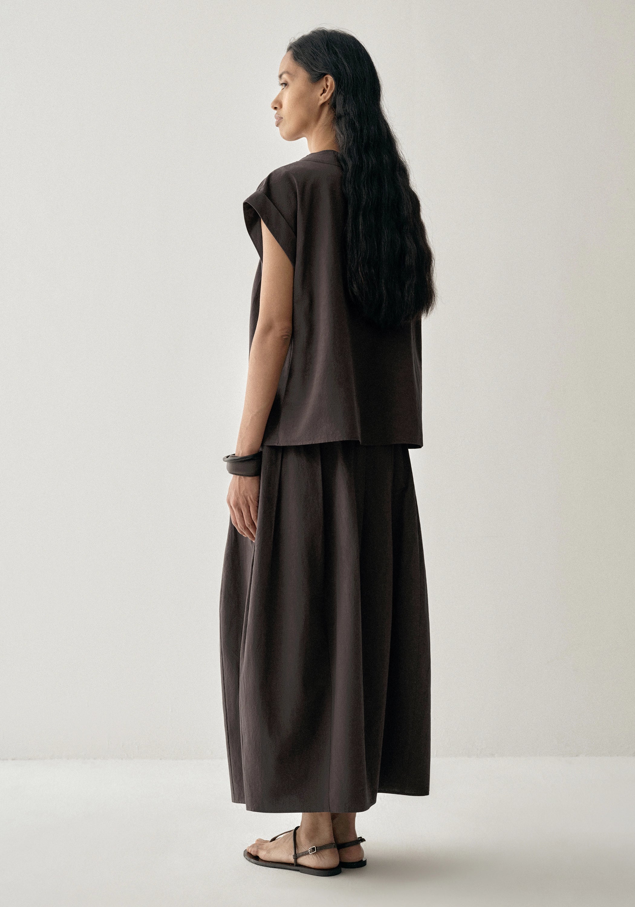 #color_raw umber