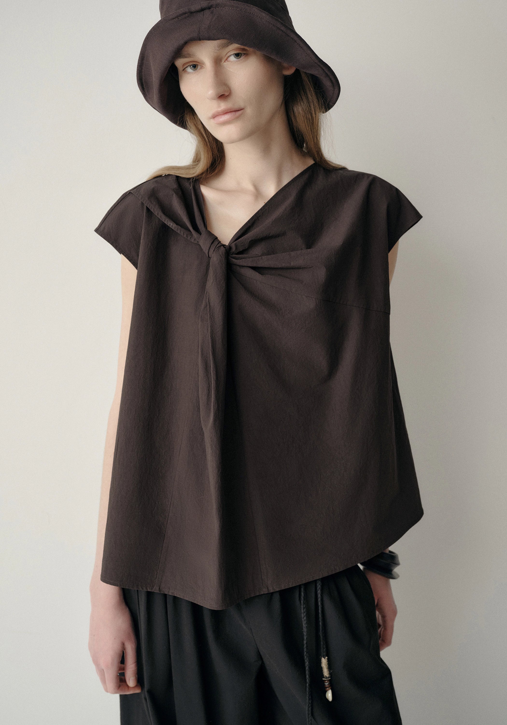 #color_raw umber