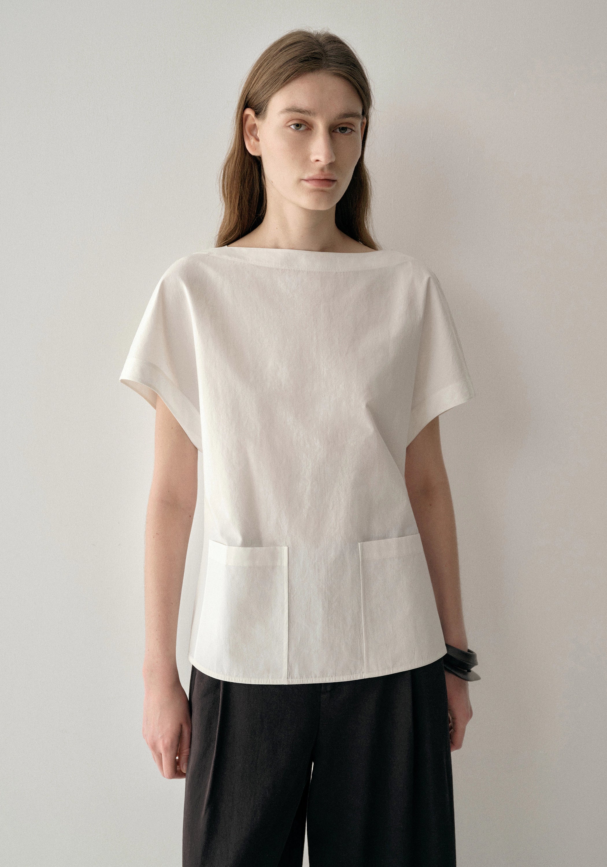 #color_off white