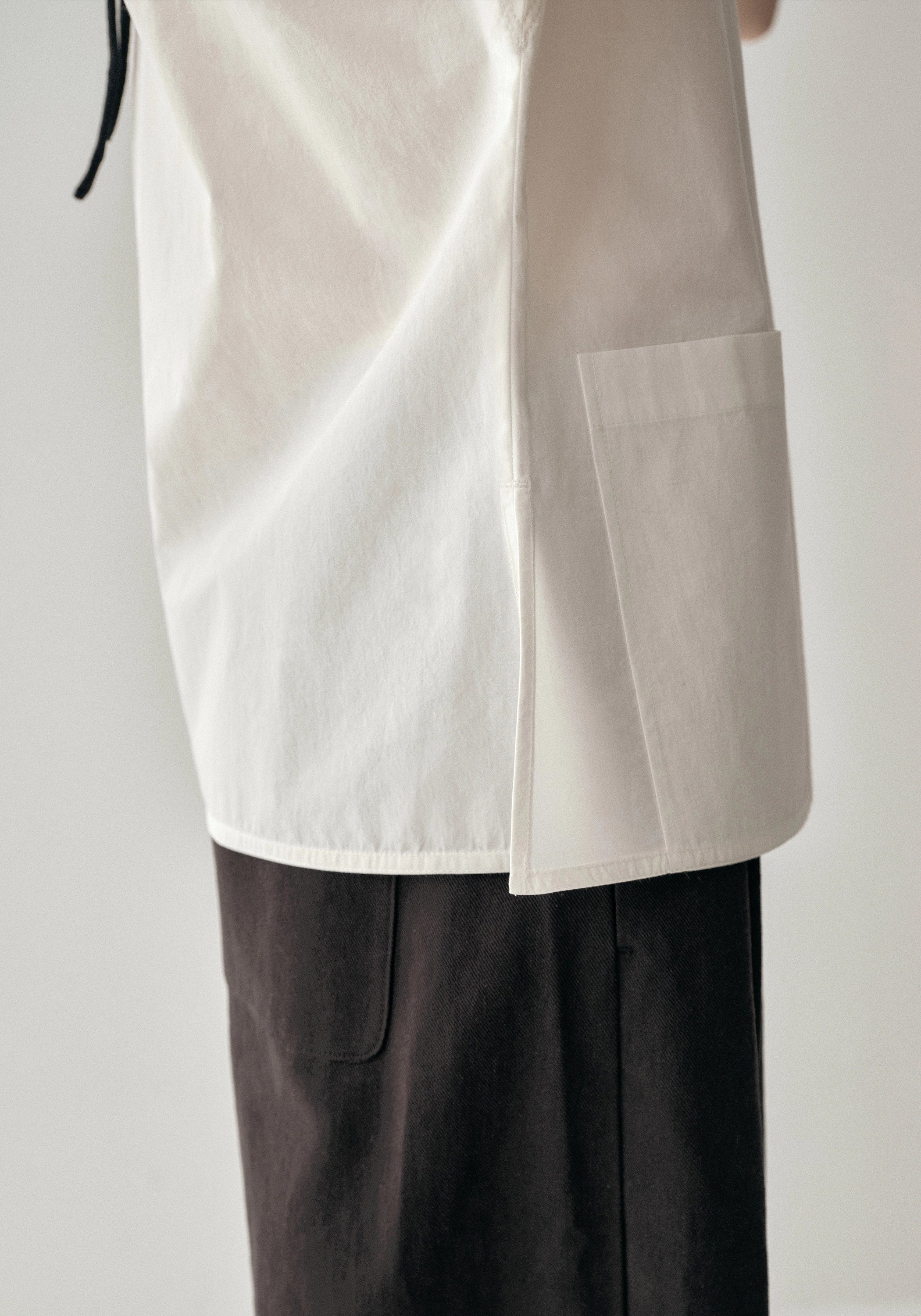 #color_off white