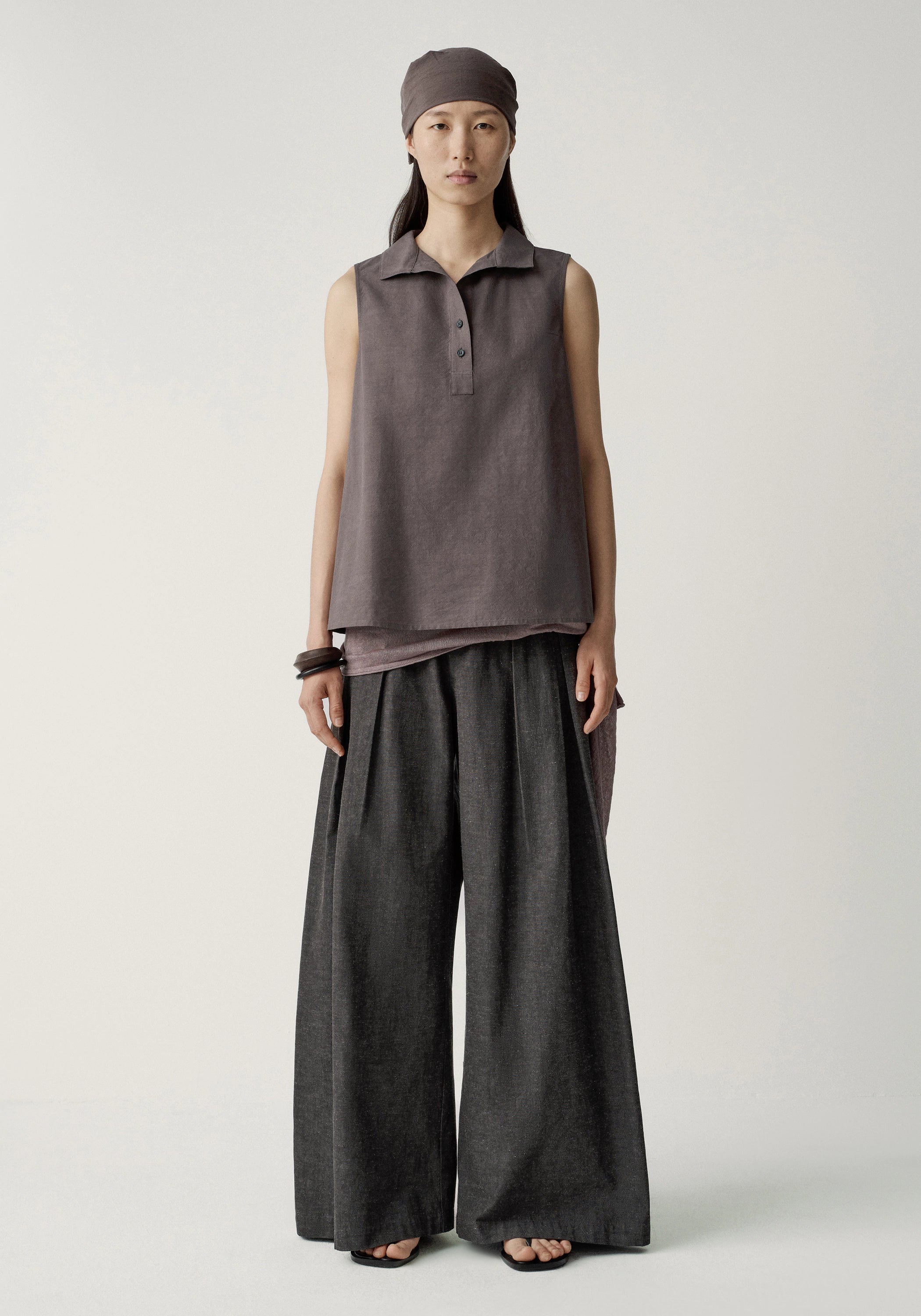 #color_plum brown
