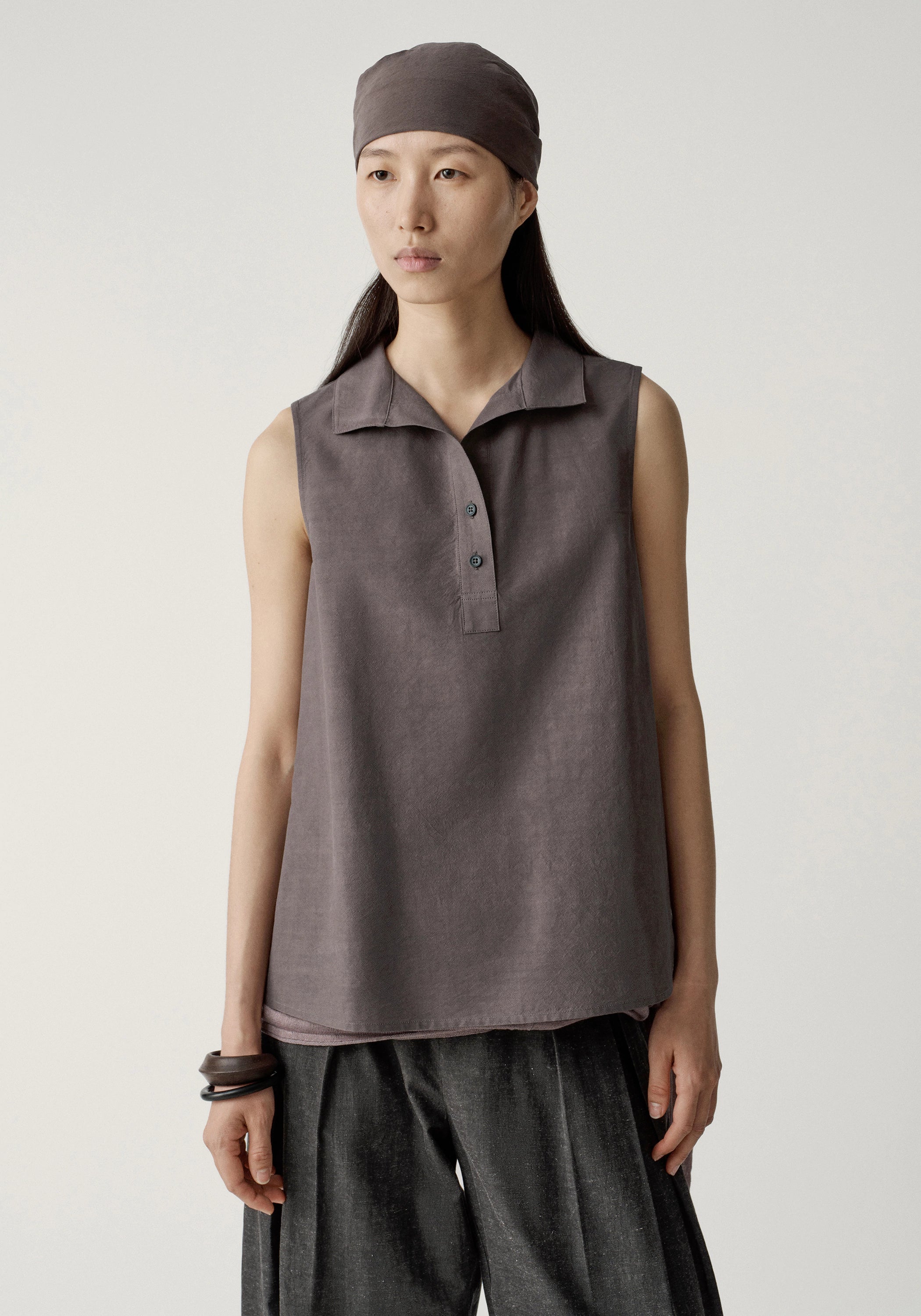 #color_plum brown