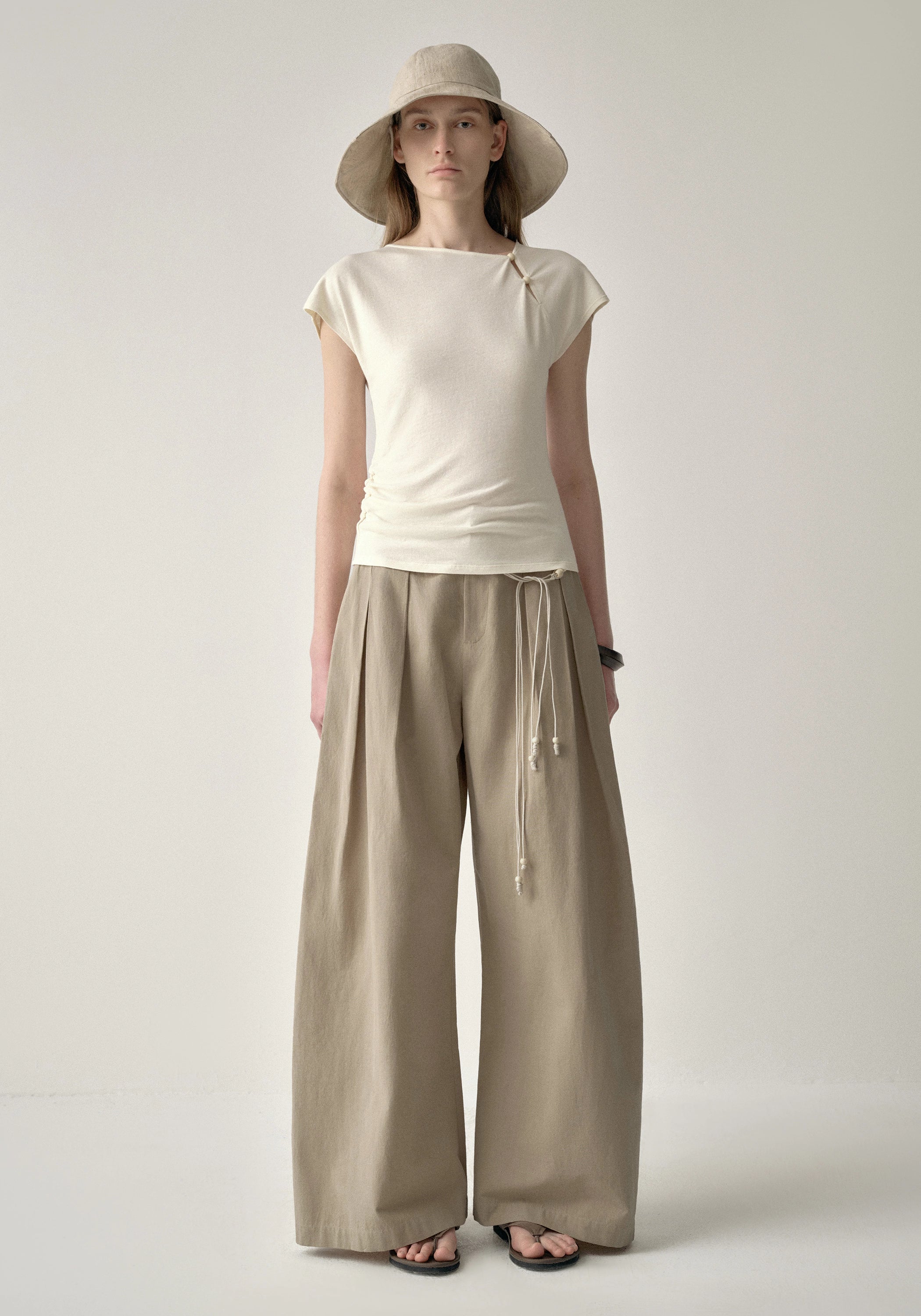 #color_khaki
