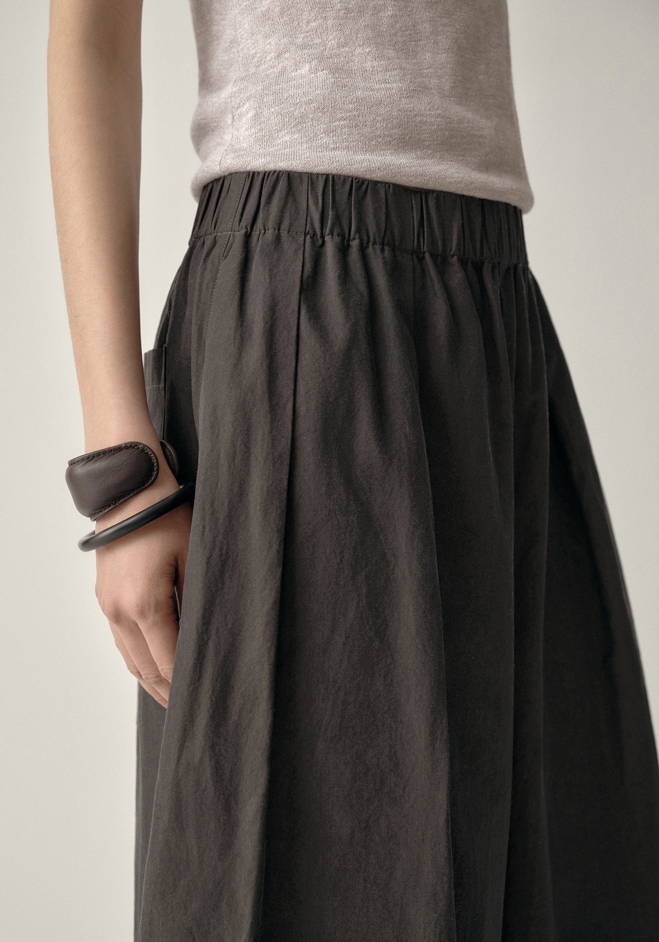 #color_raw umber