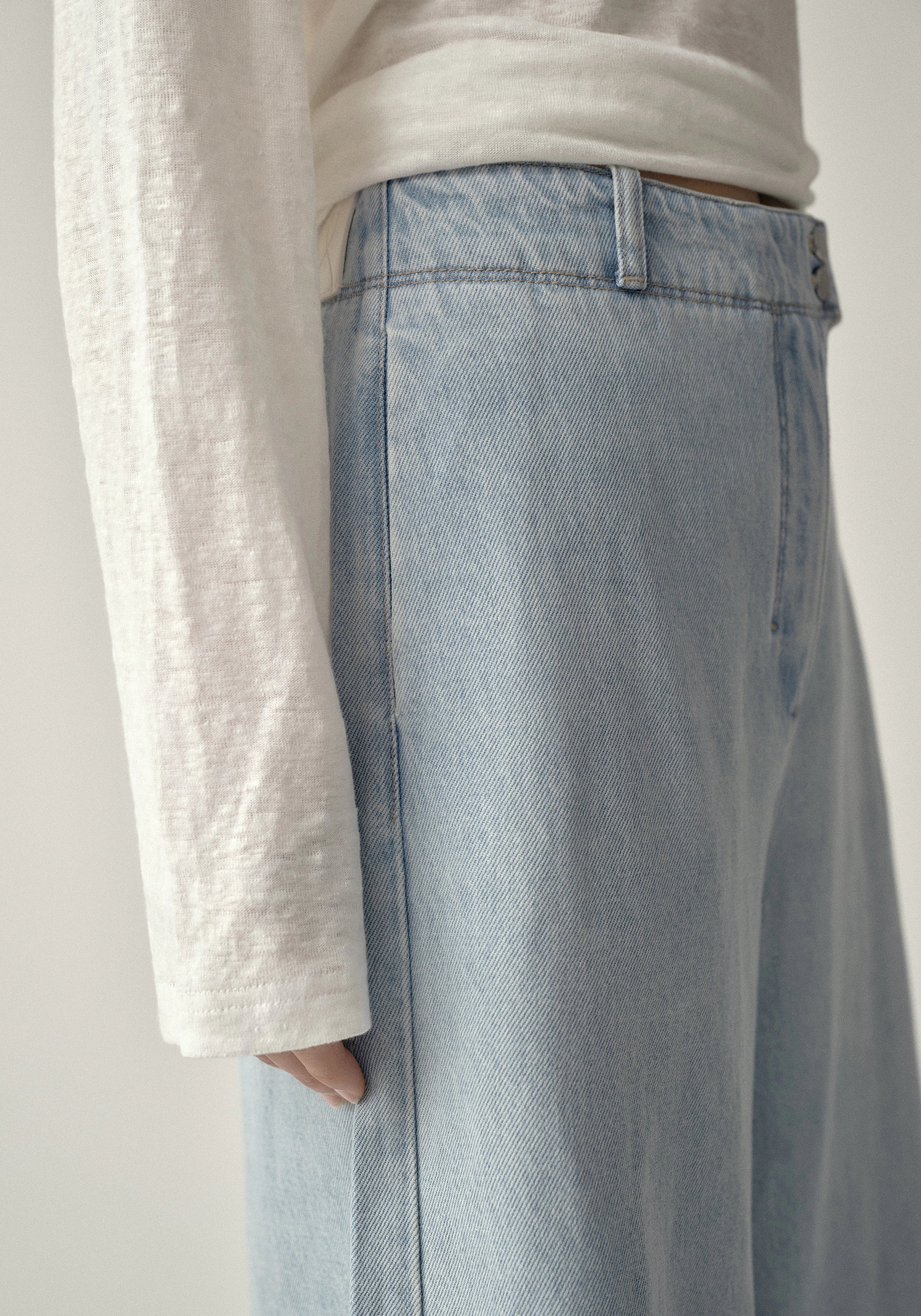 #color_denim light blue