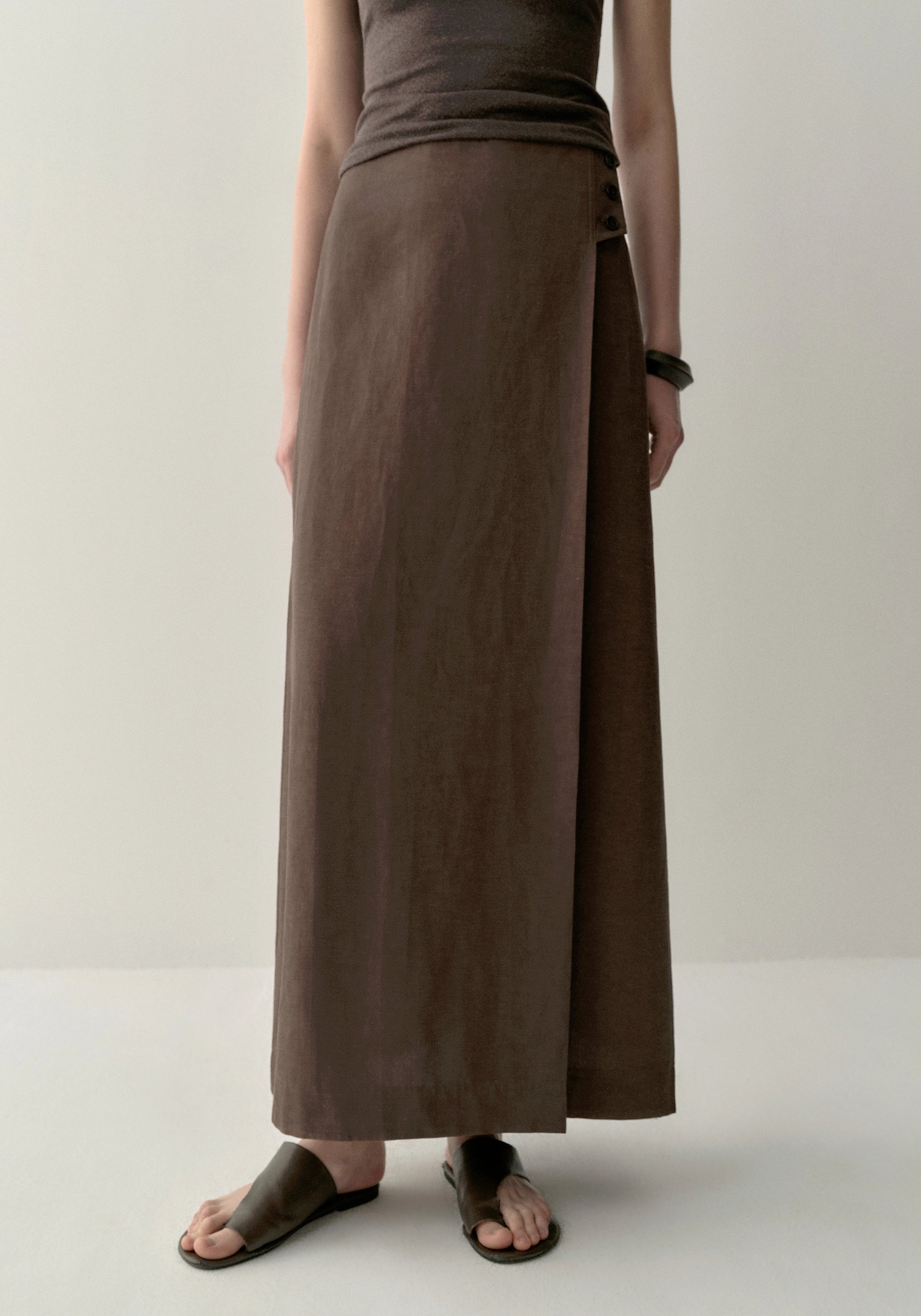 #color_raw umber