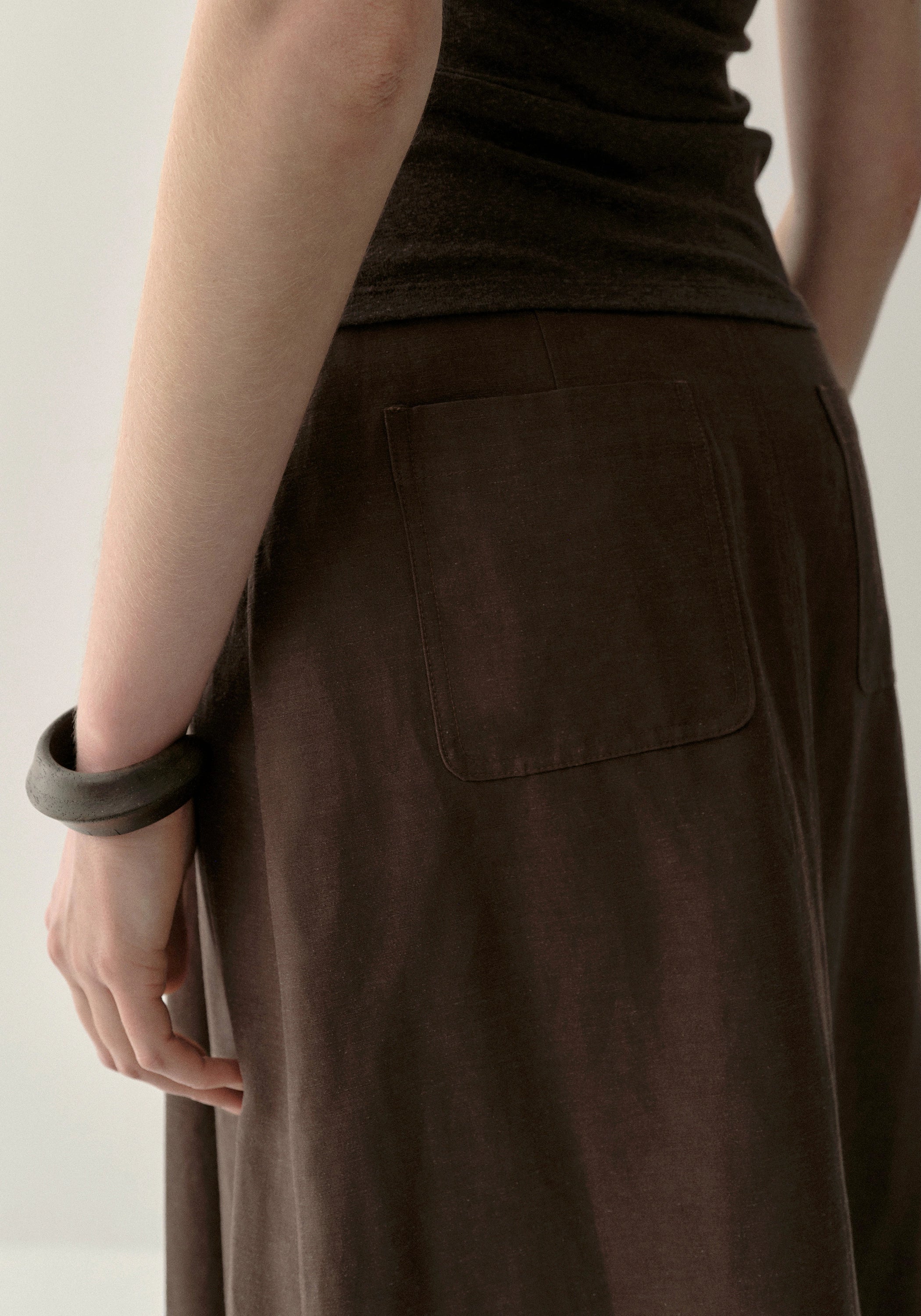 #color_raw umber