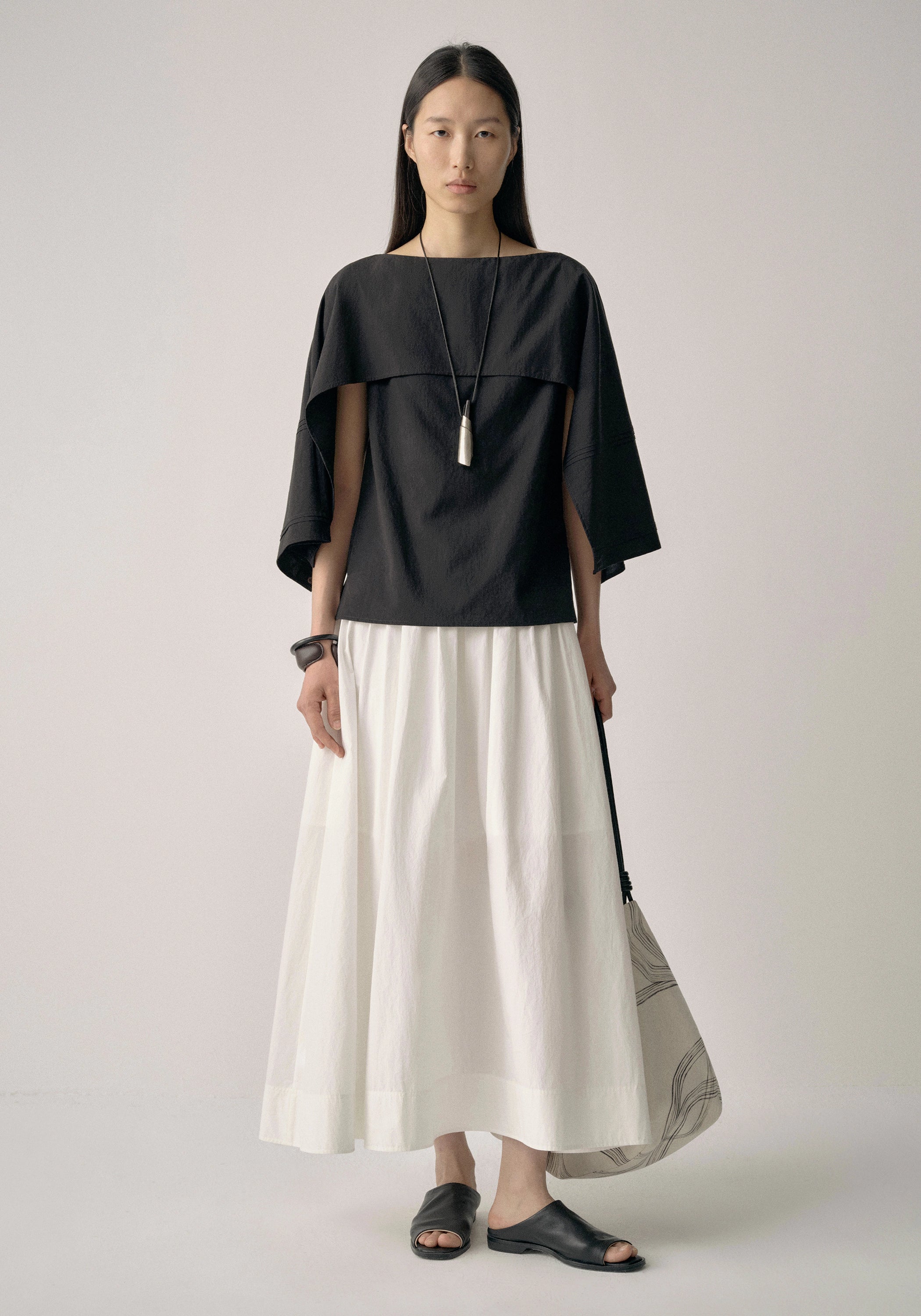 #color_off white