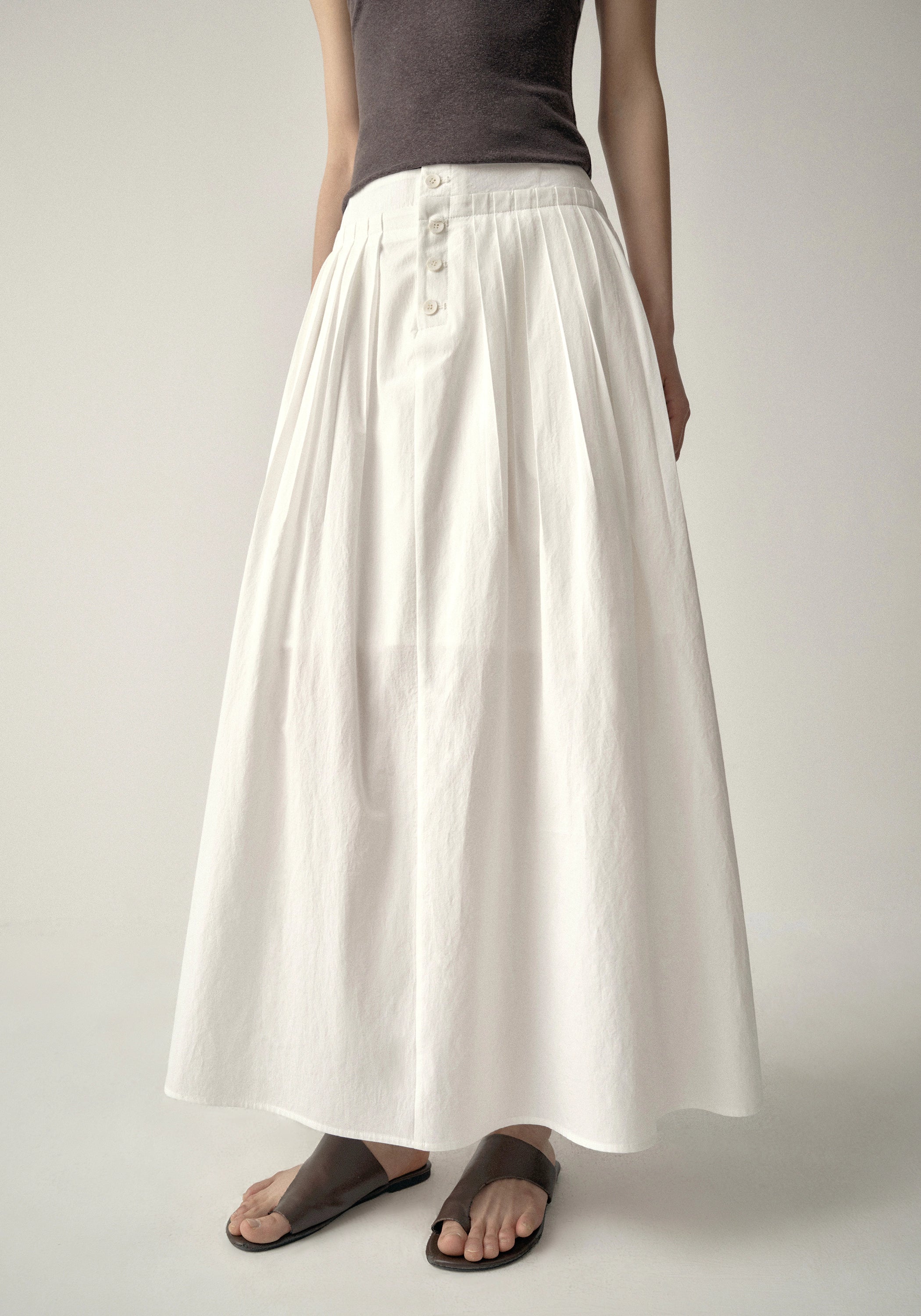 #color_off white
