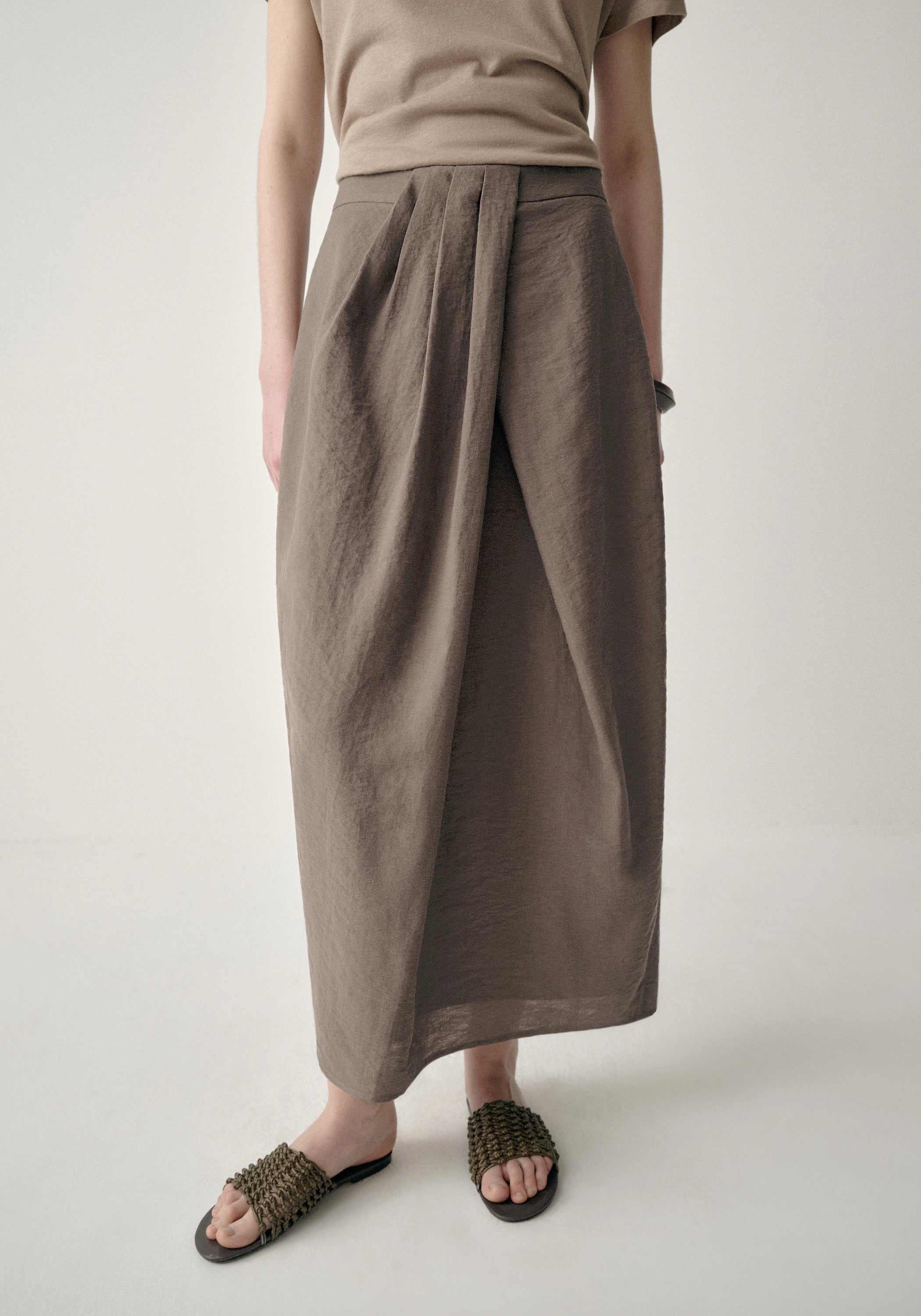 #color_raw umber
