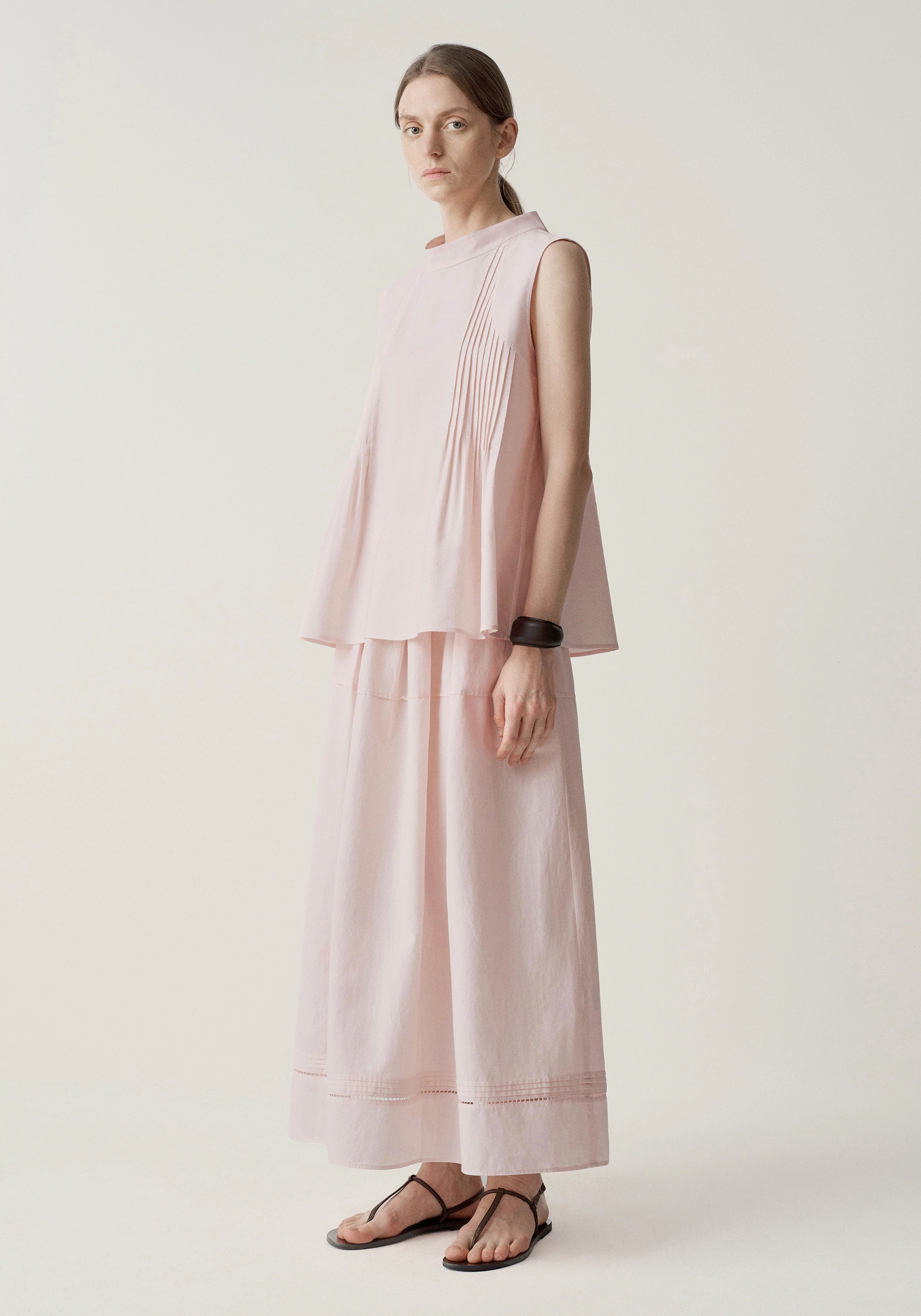 #color_light pink