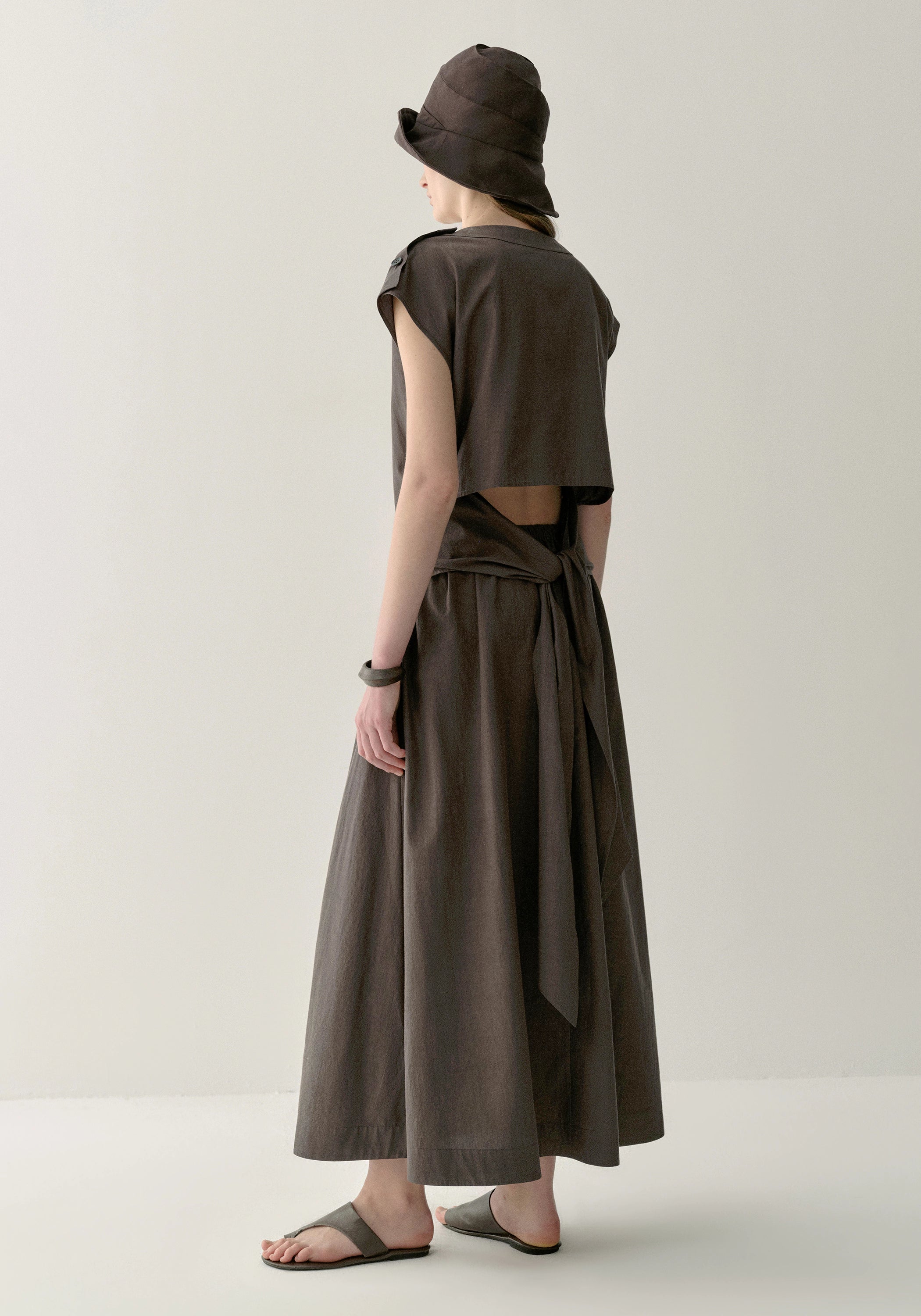#color_raw umber