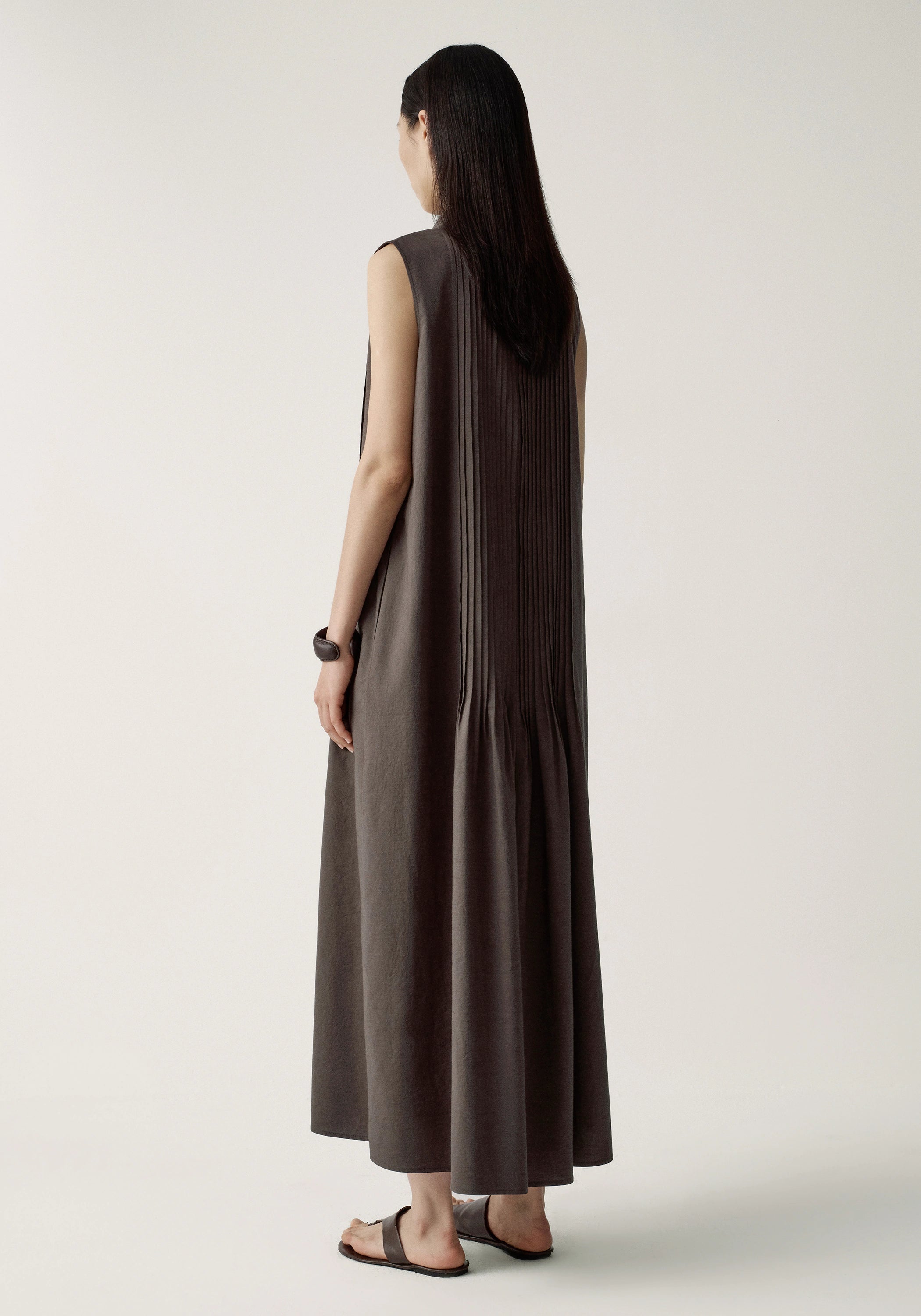 #color_raw umber