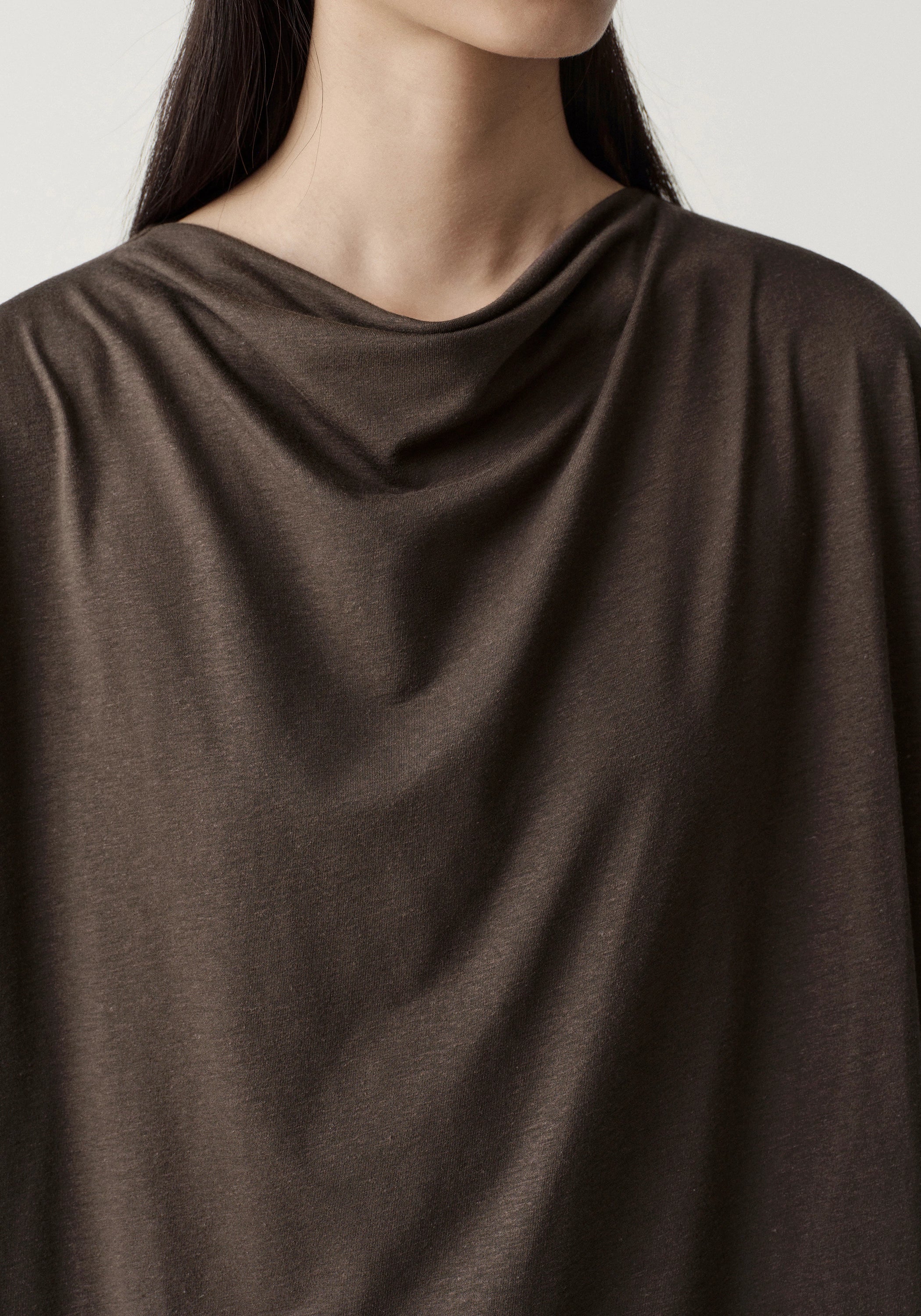 #color_raw umber