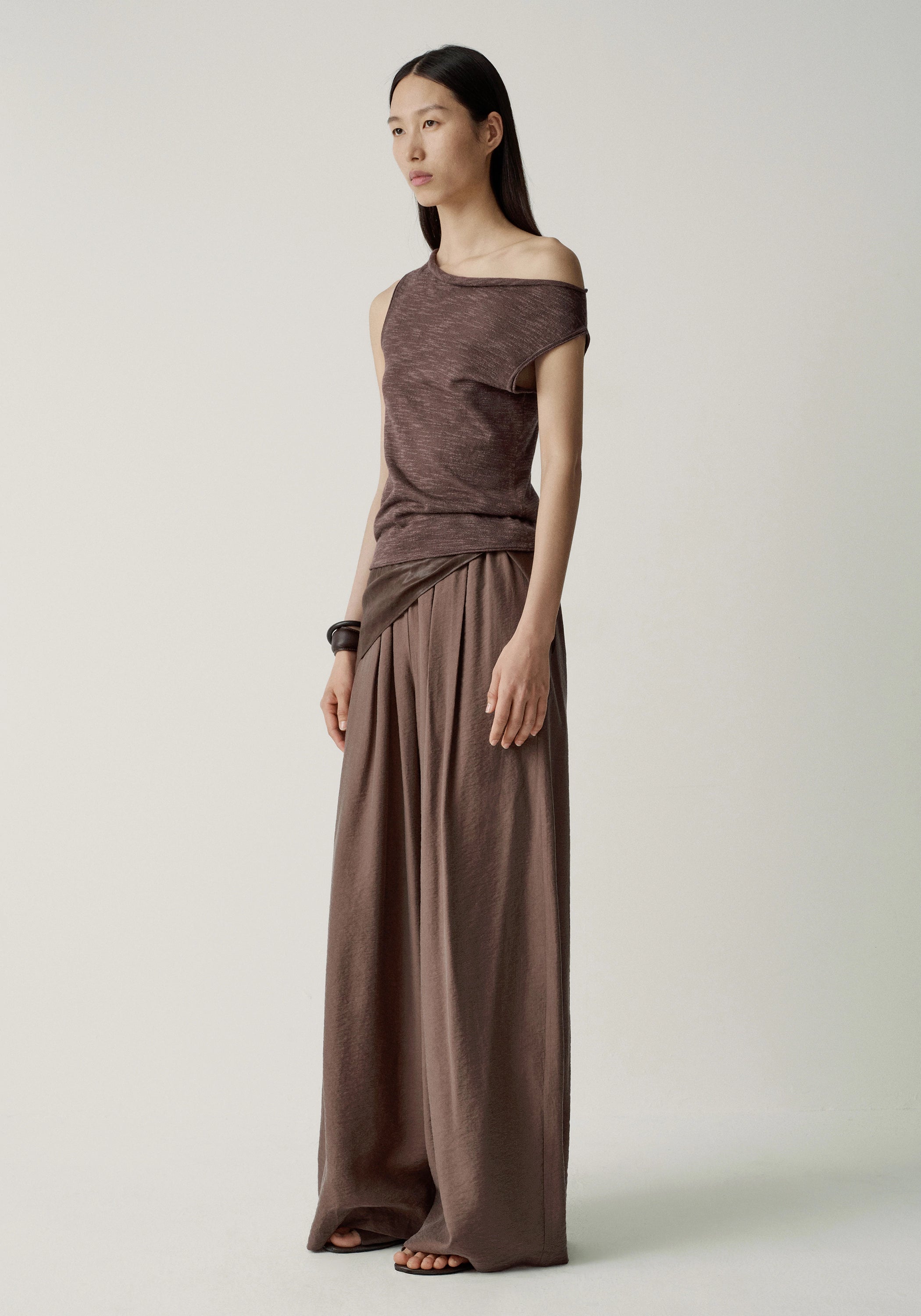 #color_raw umber