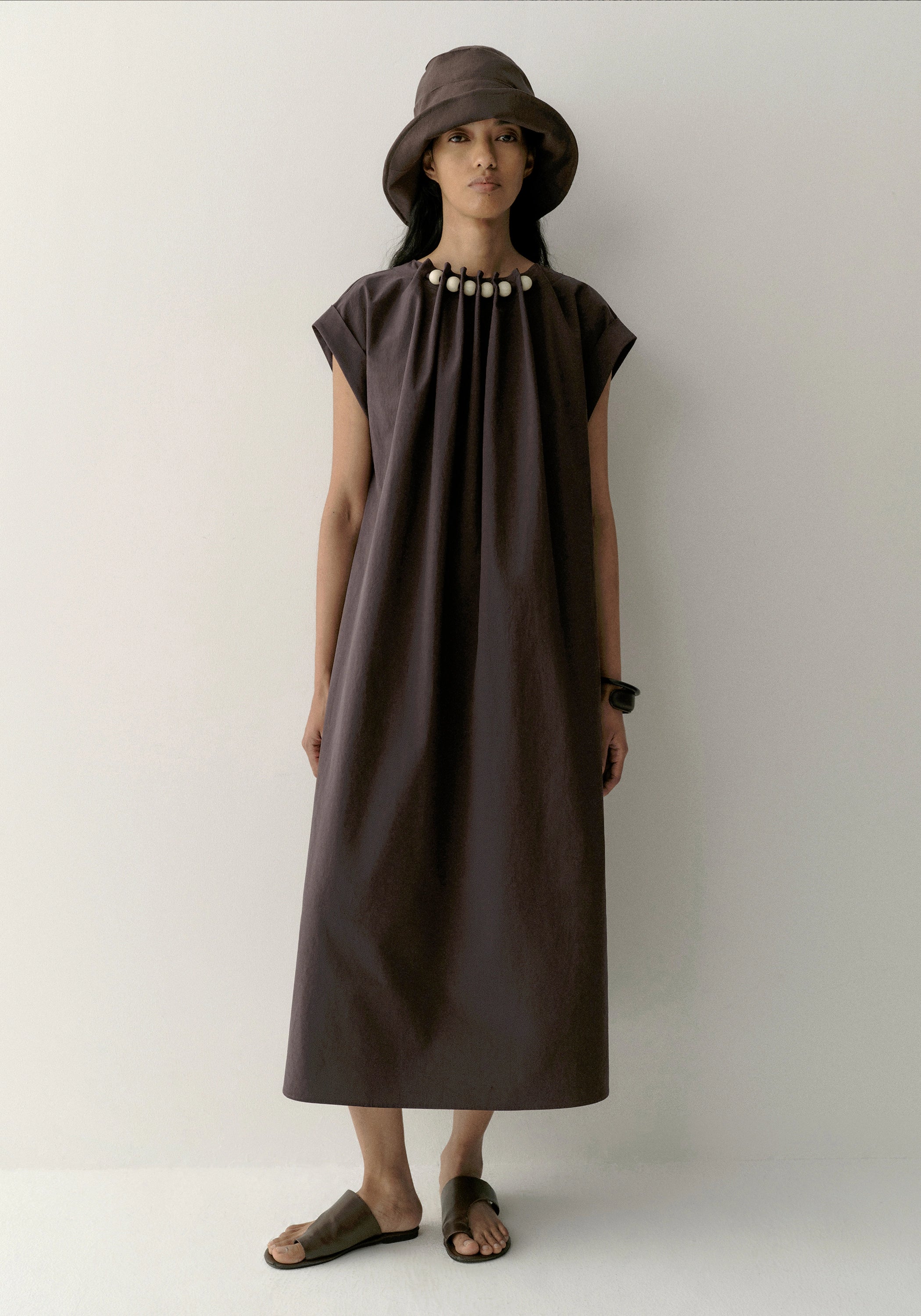 #color_raw umber