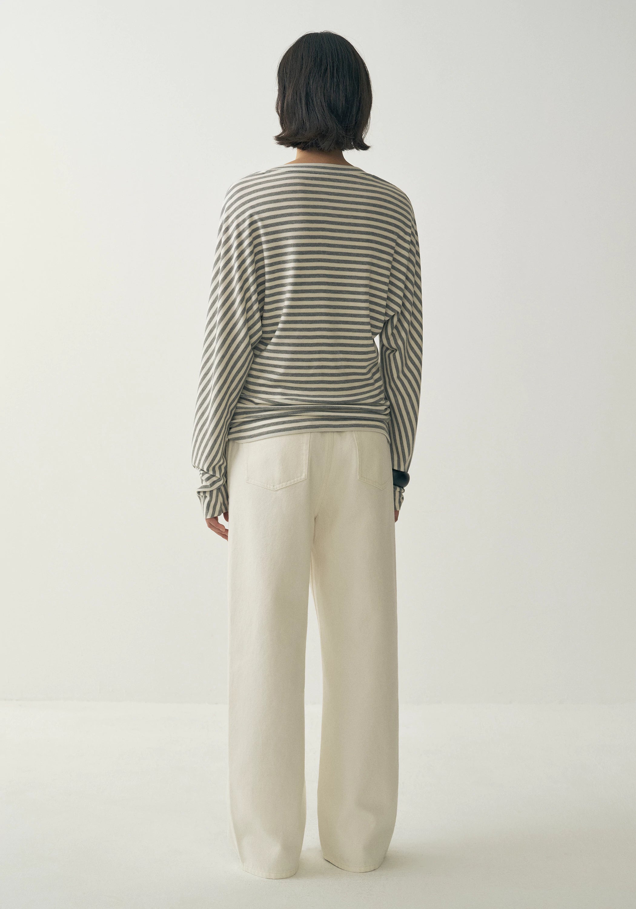 #color_light gray