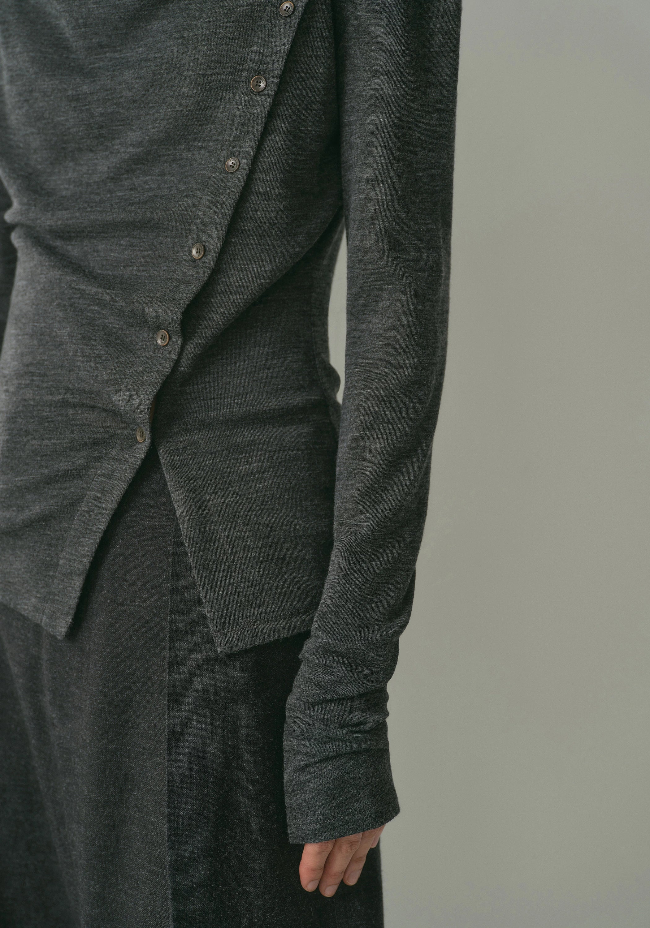 #color_dark gray