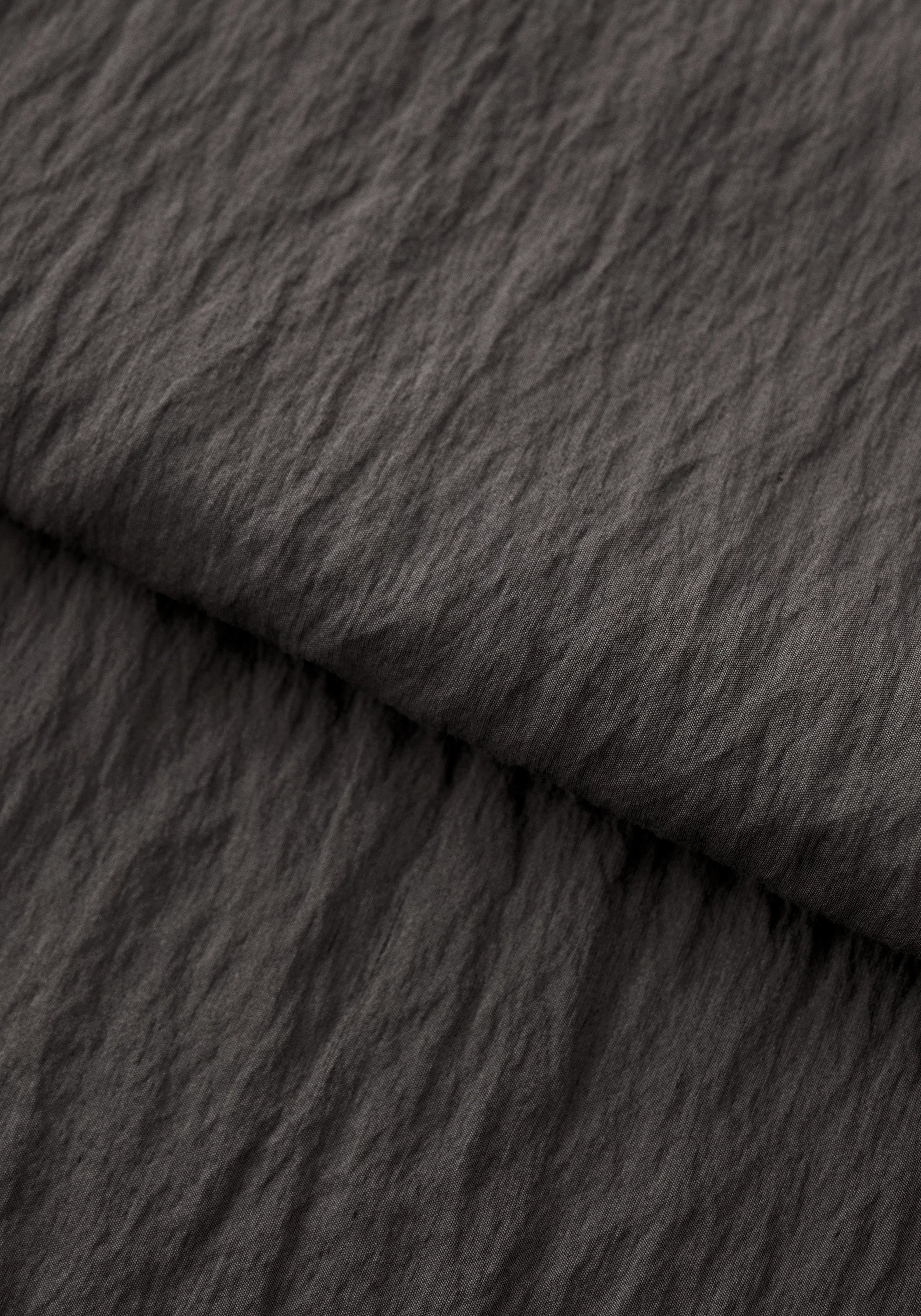 #color_plum brown