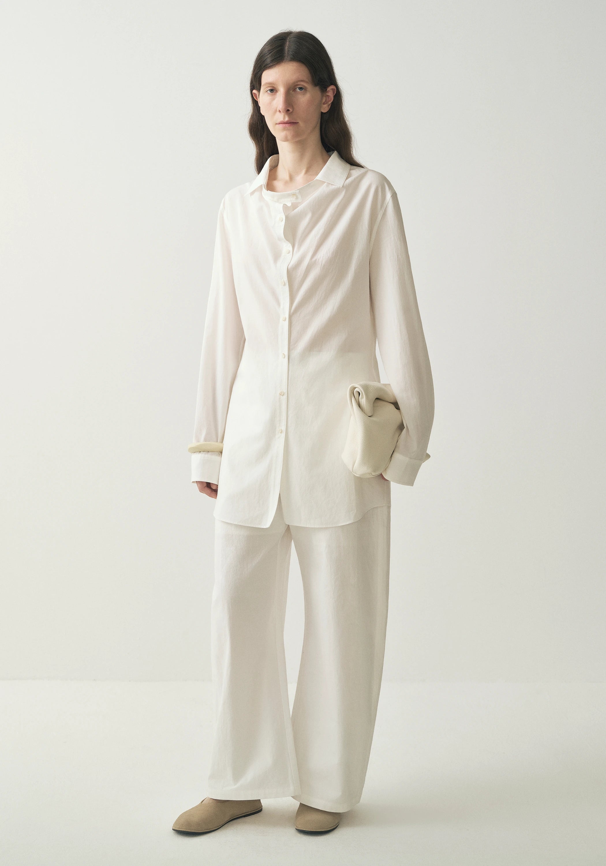 #color_off white