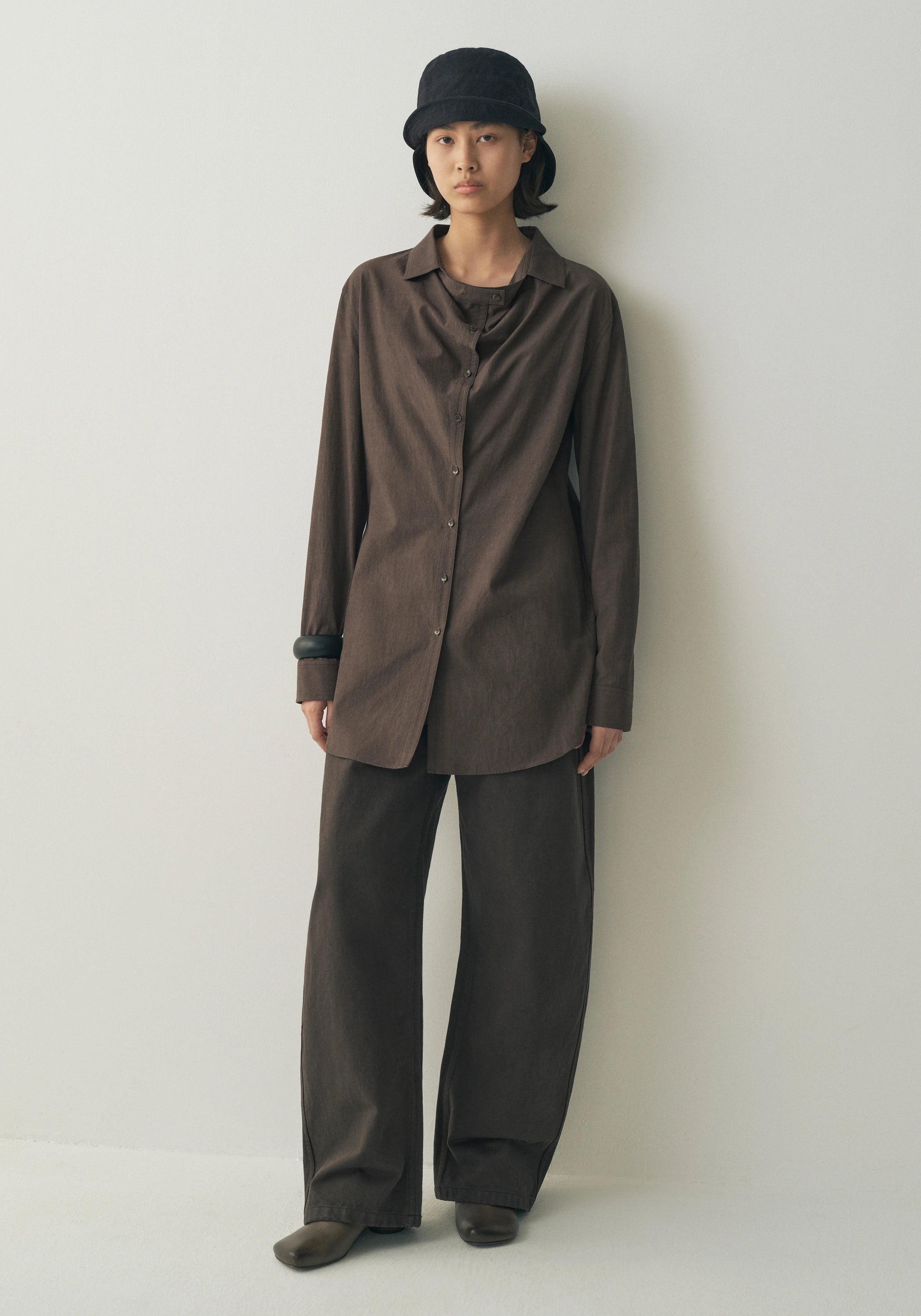 #color_raw umber