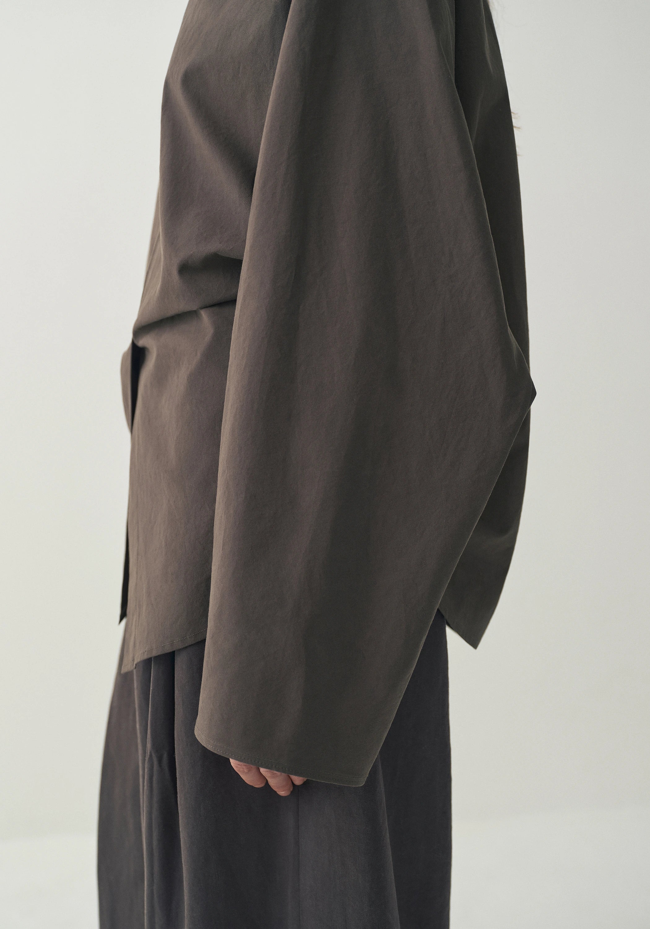 #color_olive brown