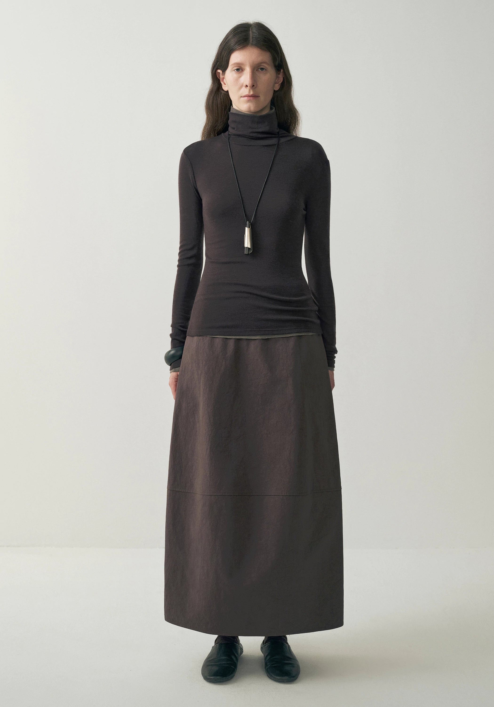 #color_raw umber