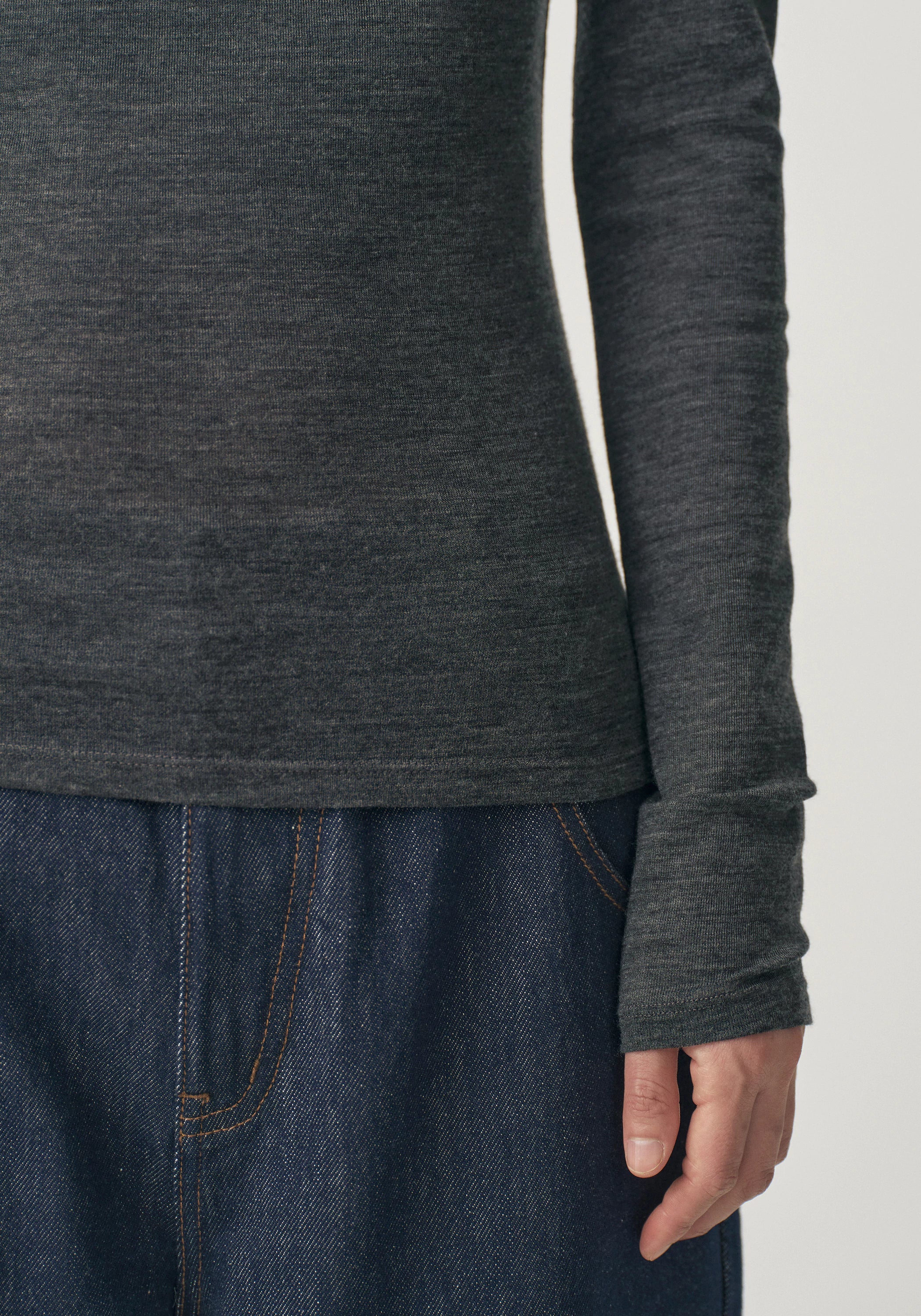 #color_dark gray