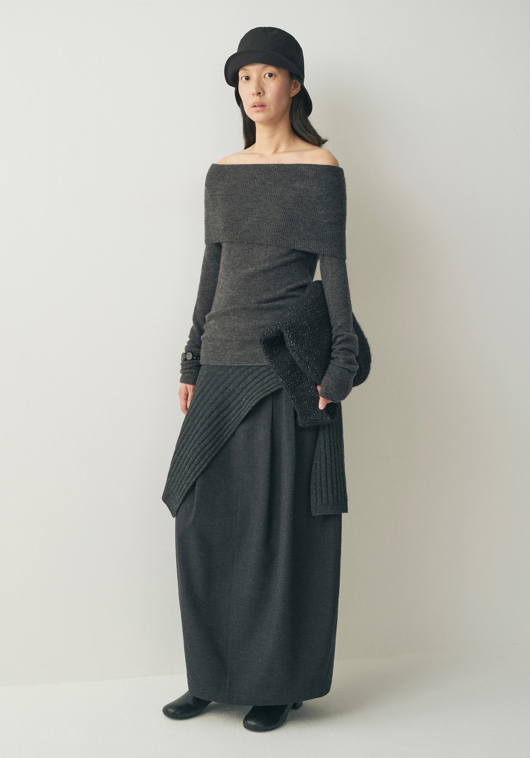 #color_dark gray