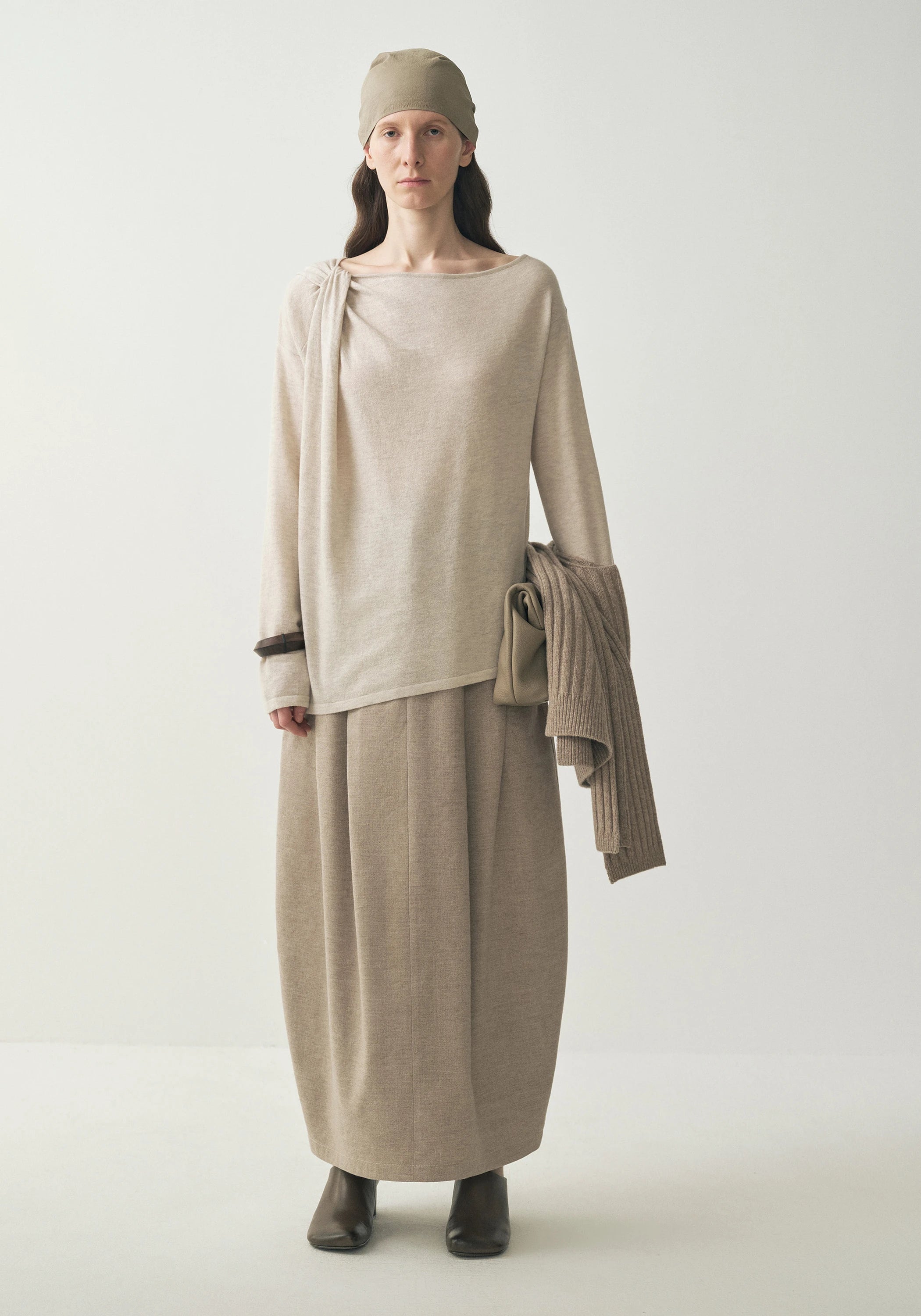 #color_light khaki