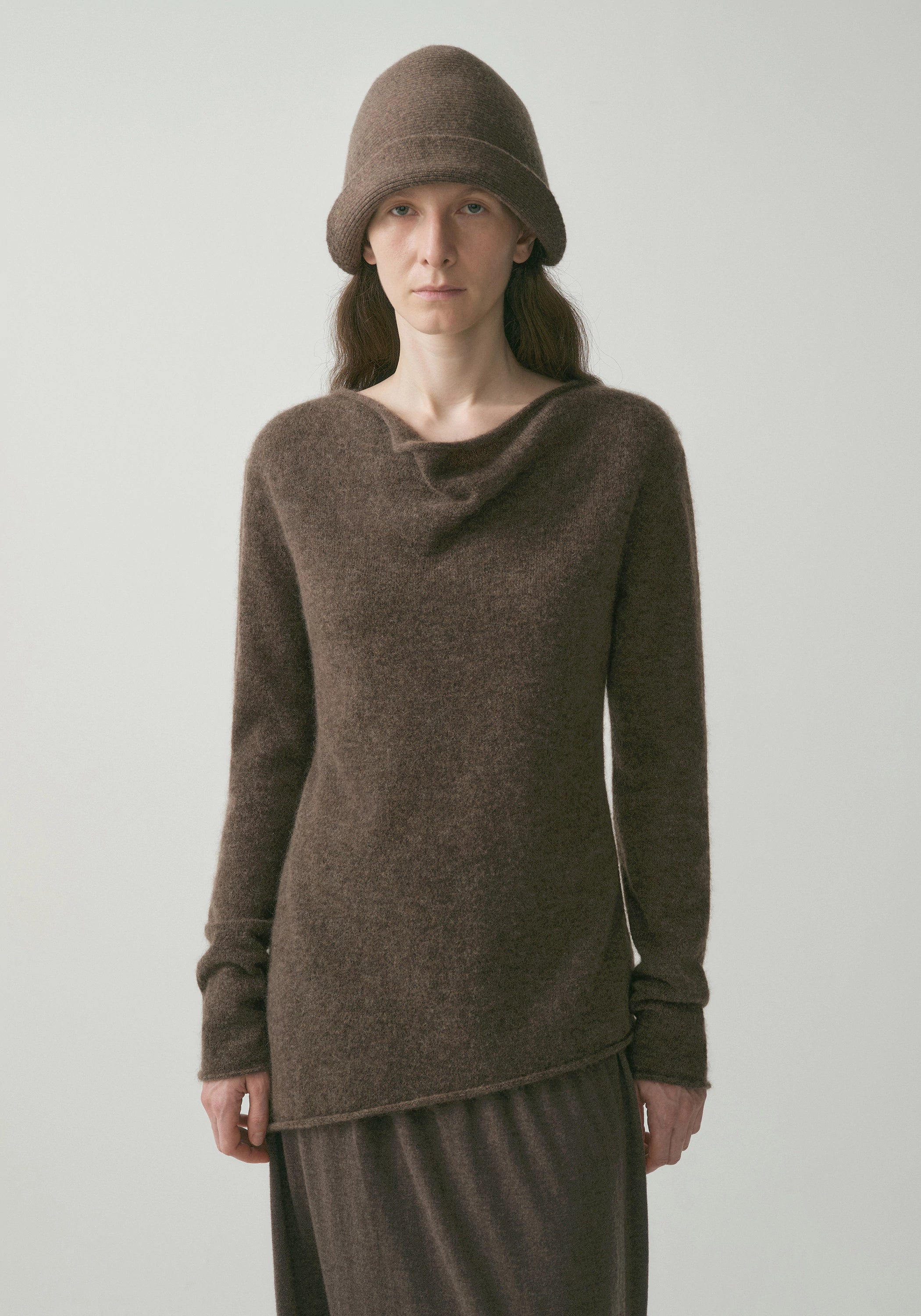 #color_raw umber