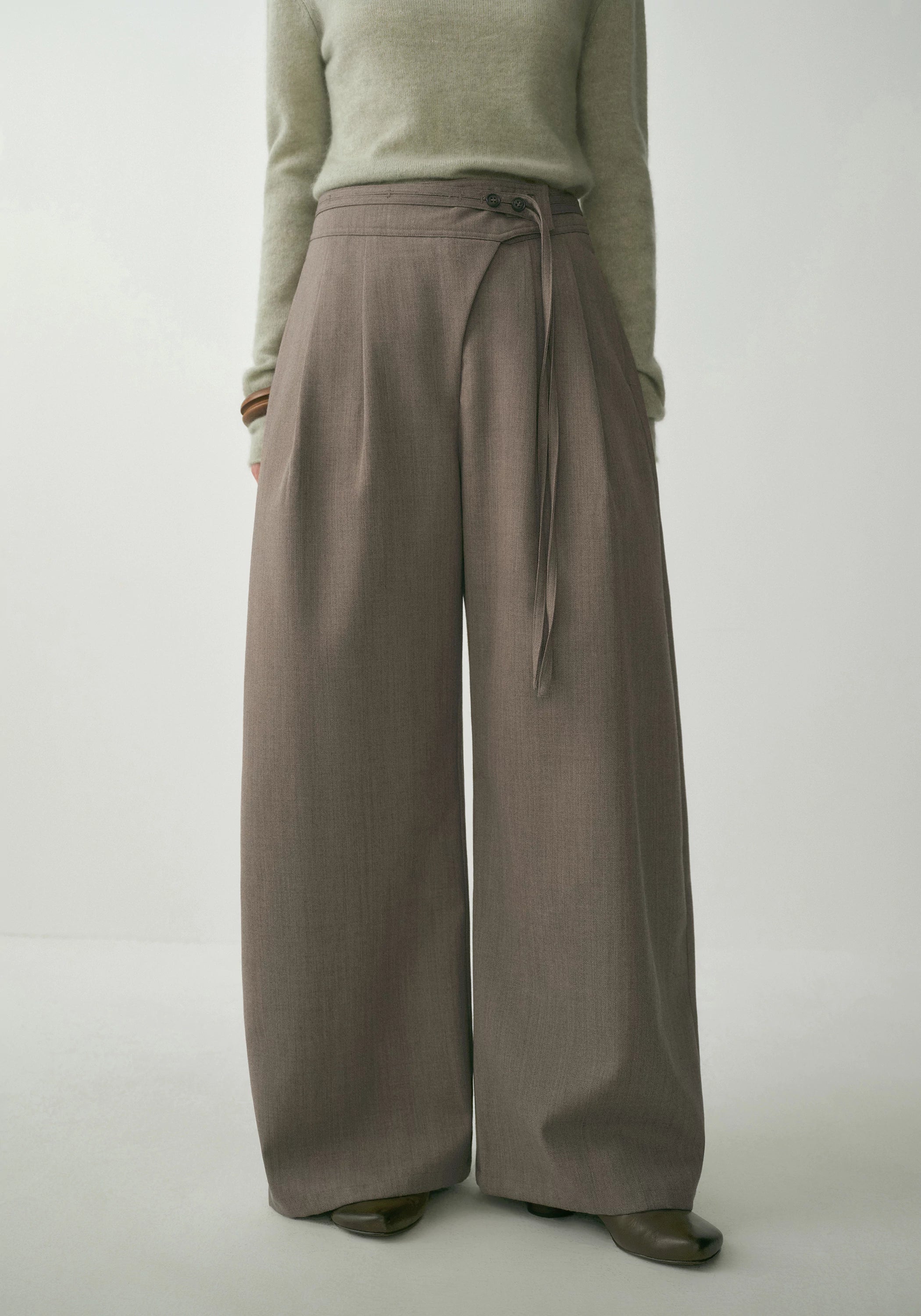 #color_khaki