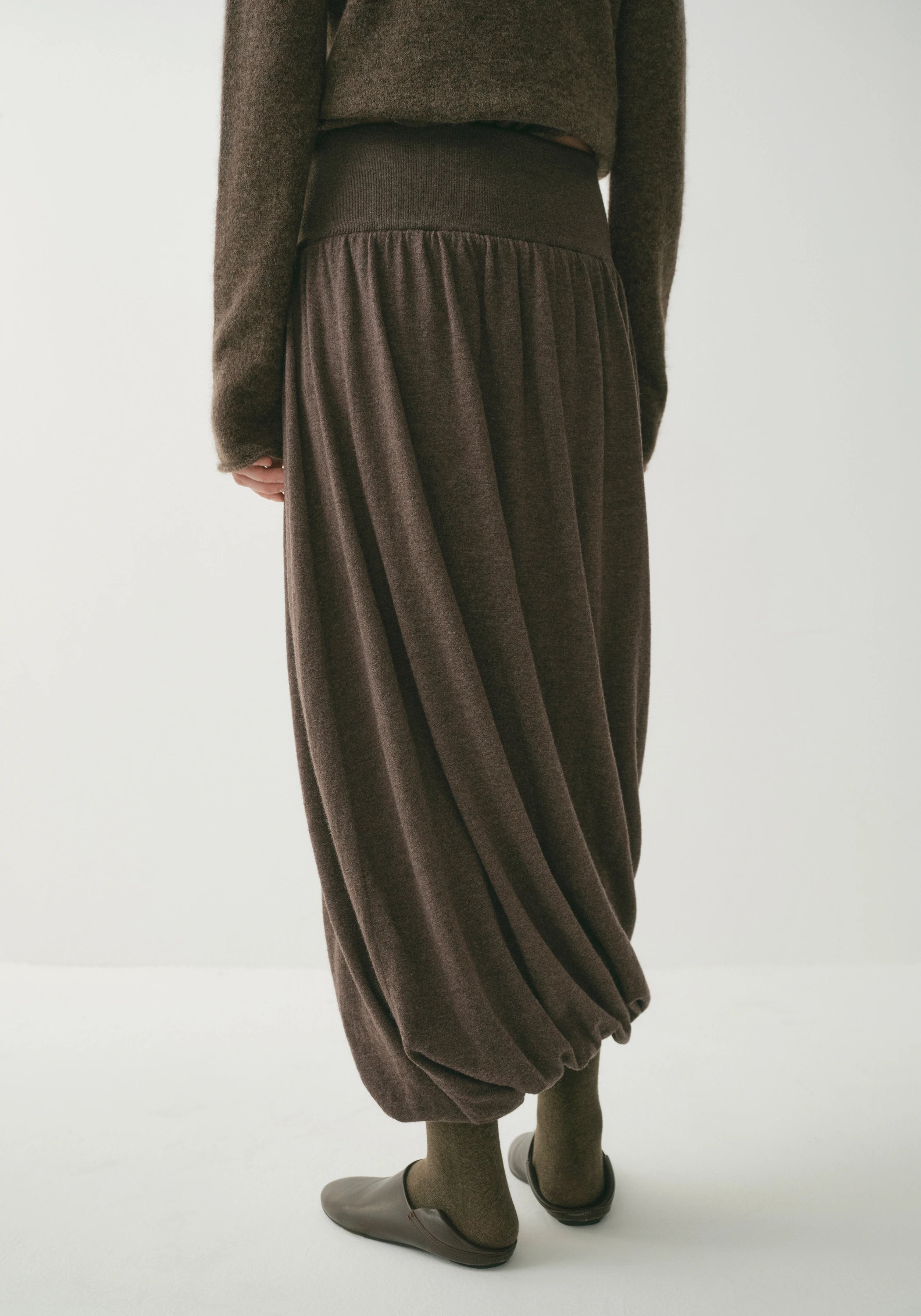 #color_raw umber