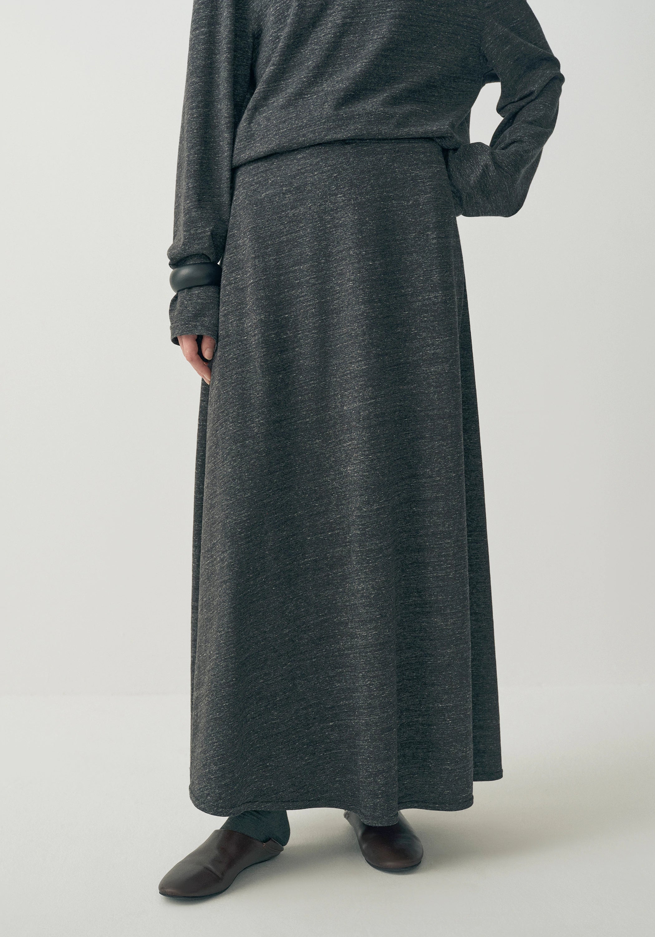 #color_dark gray