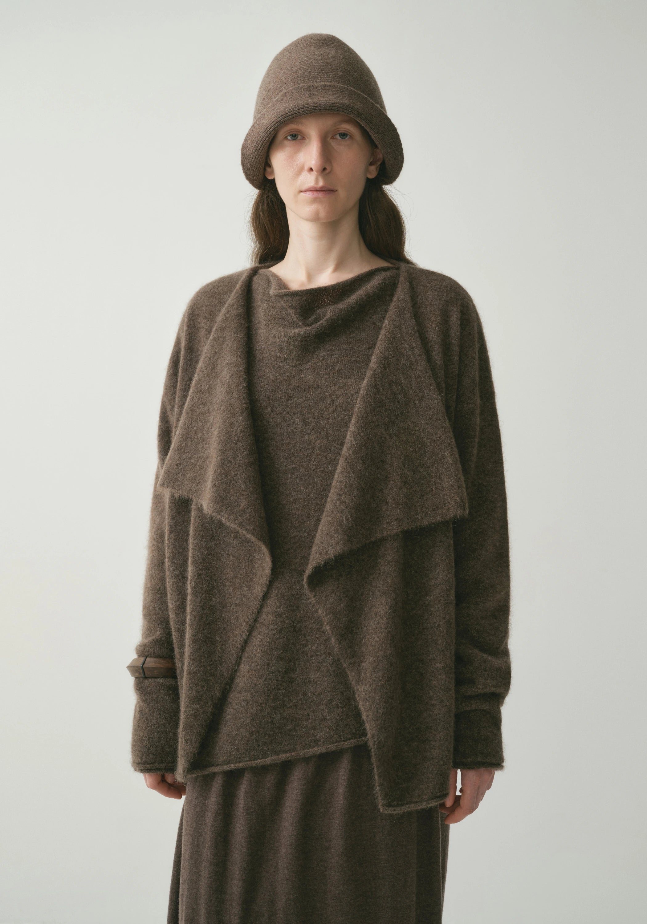 #color_raw umber
