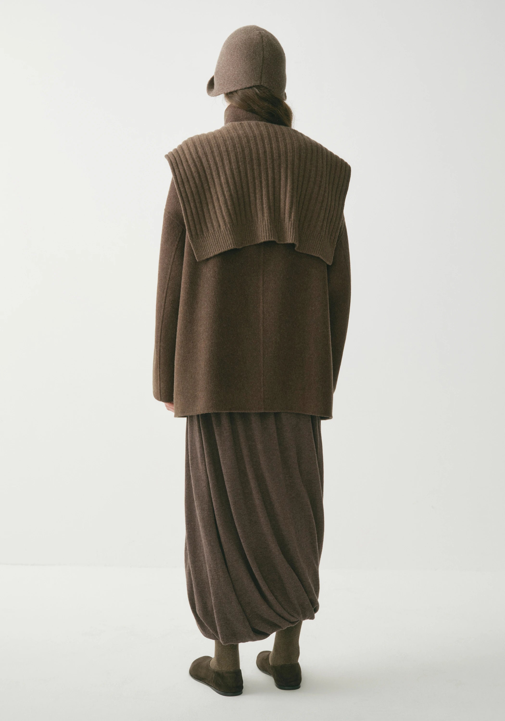 #color_raw umber