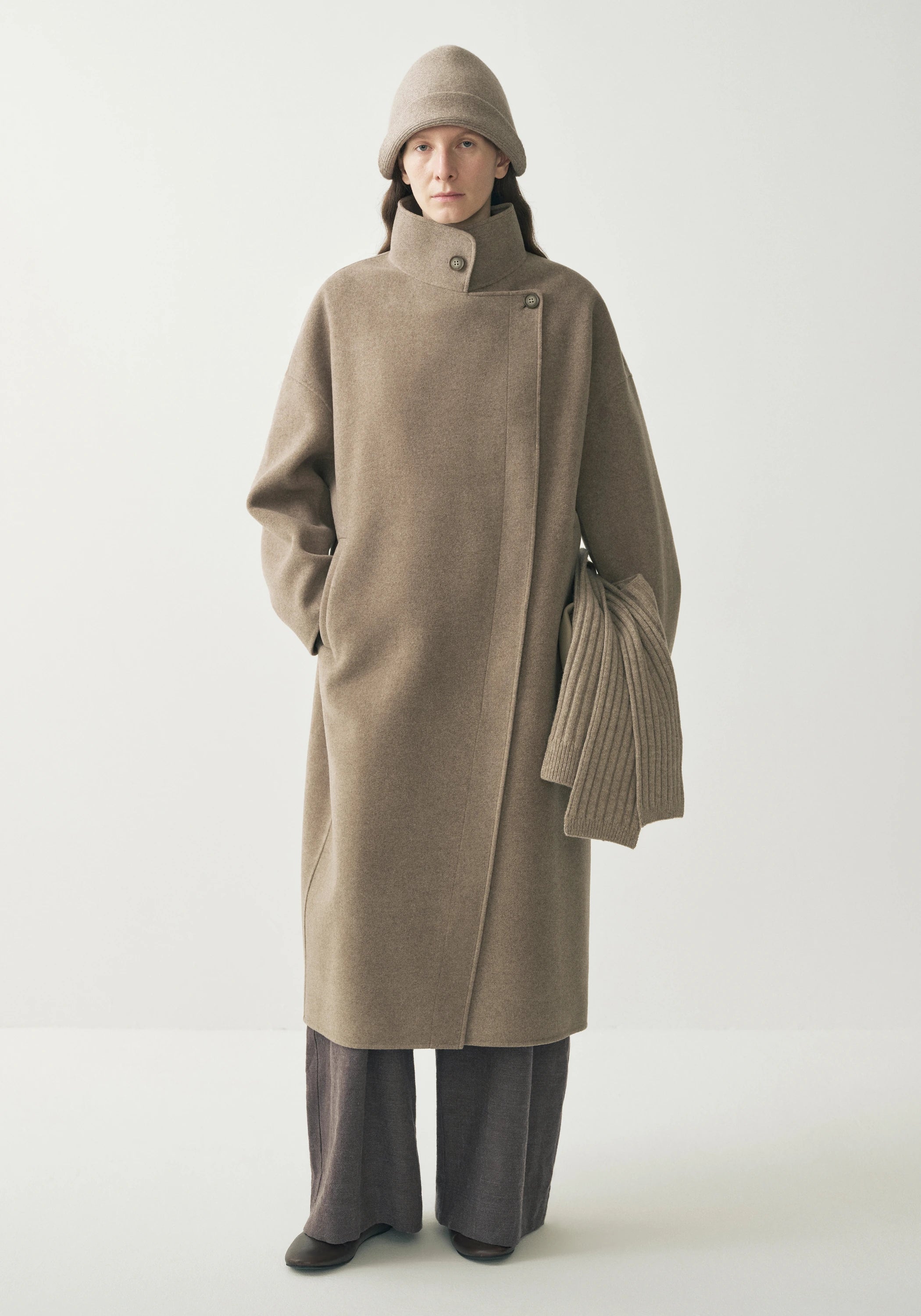 #color_light khaki