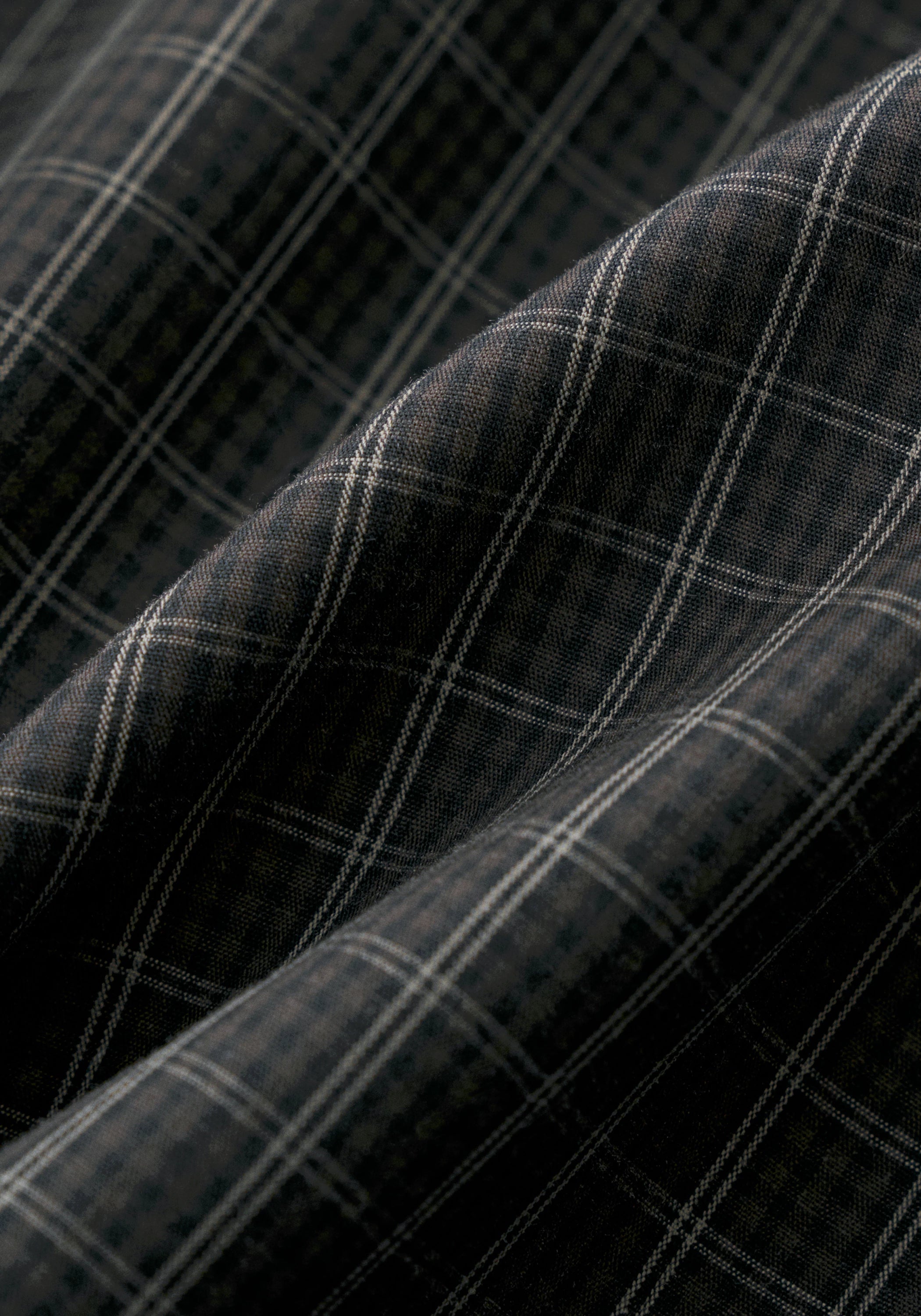 #color_raw umber
