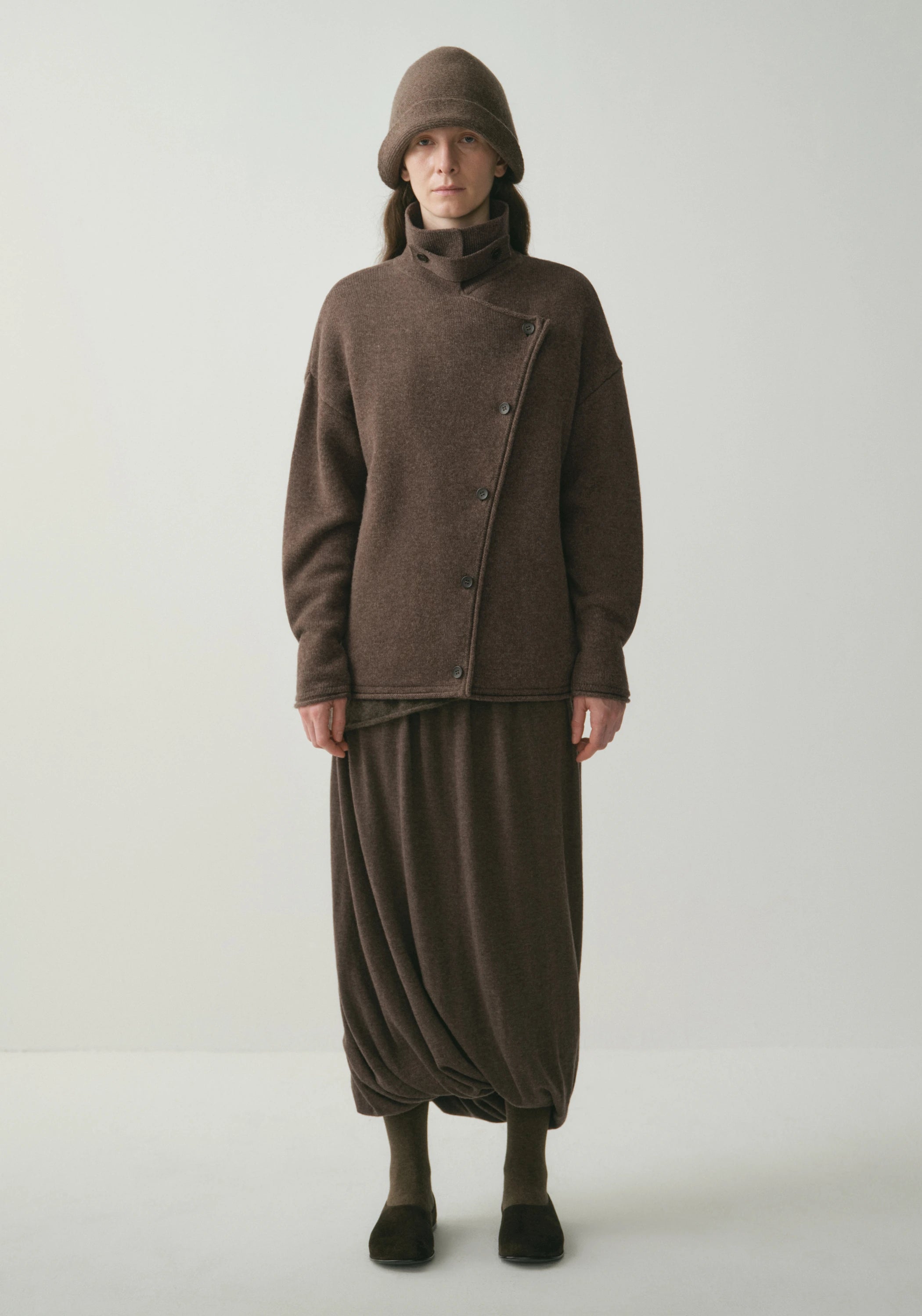 #color_raw umber