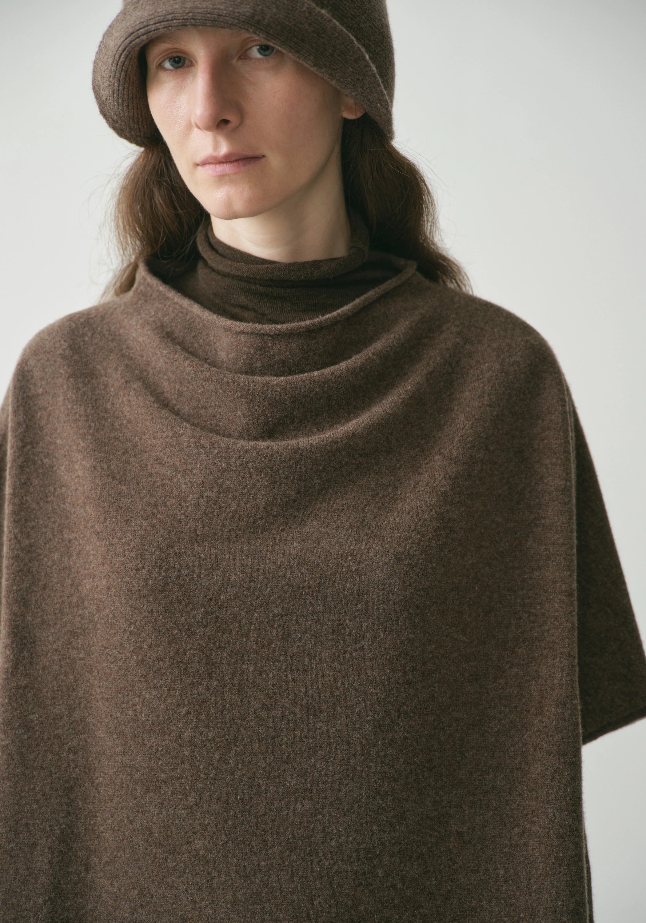 #color_raw umber