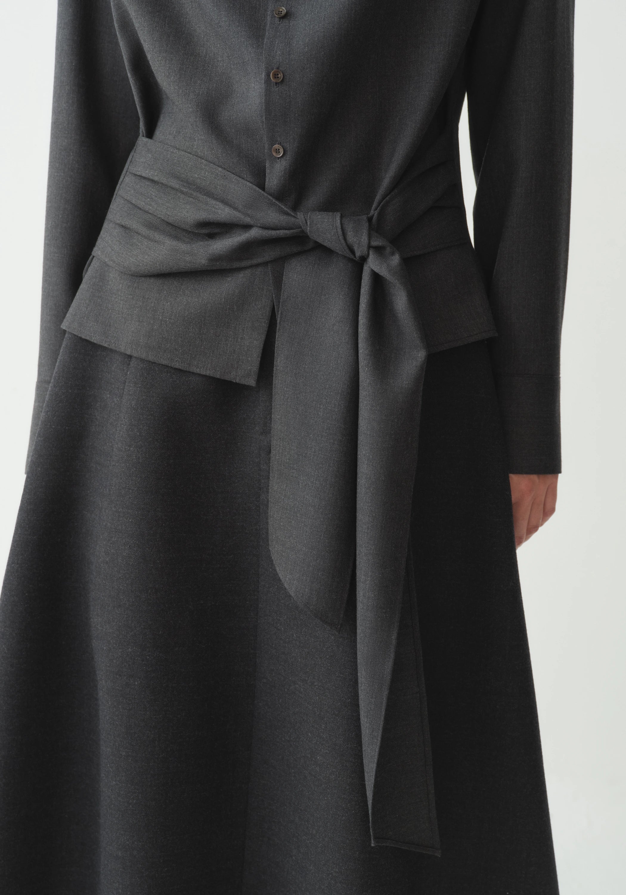 #color_dark gray