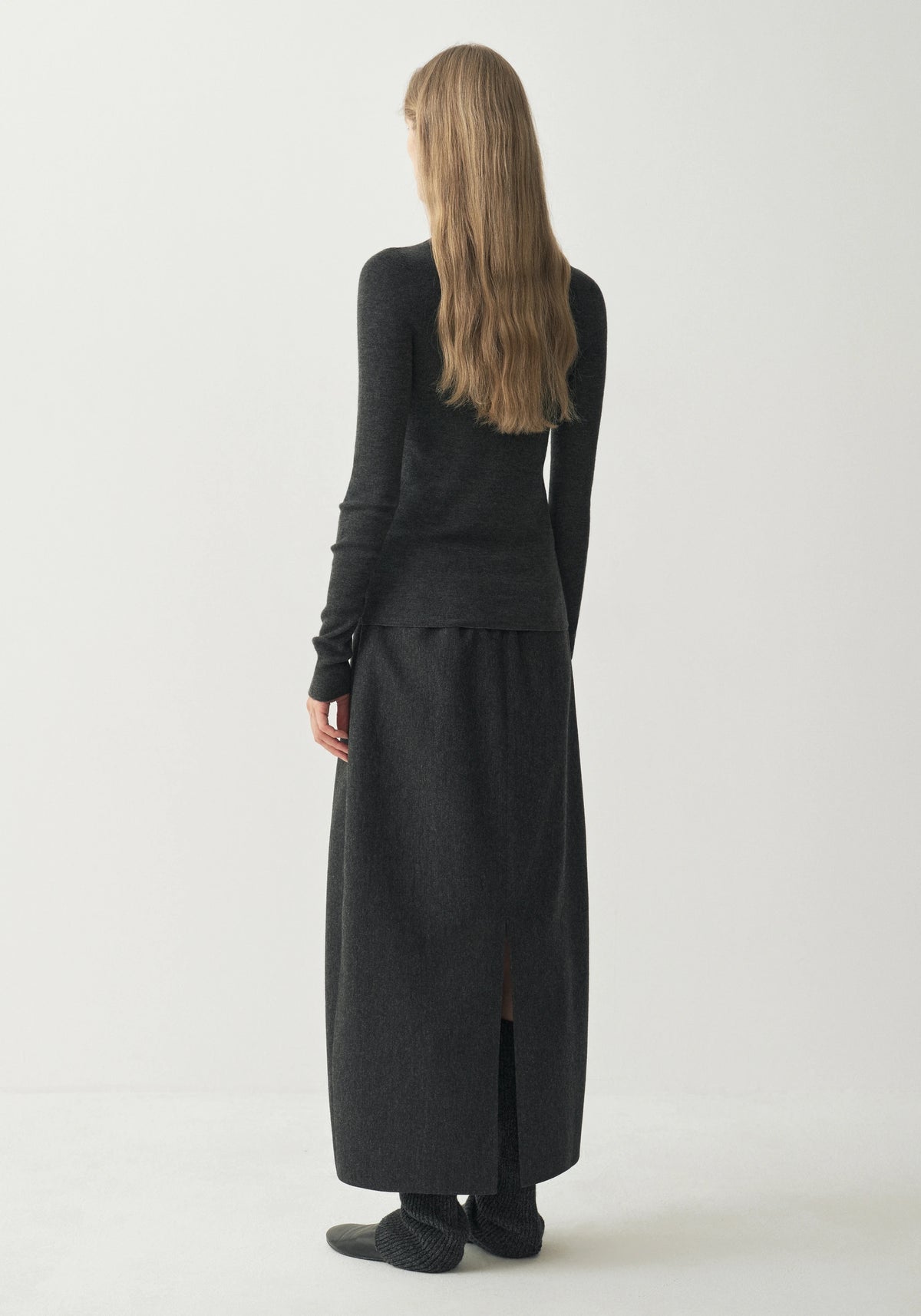 #color_dark gray