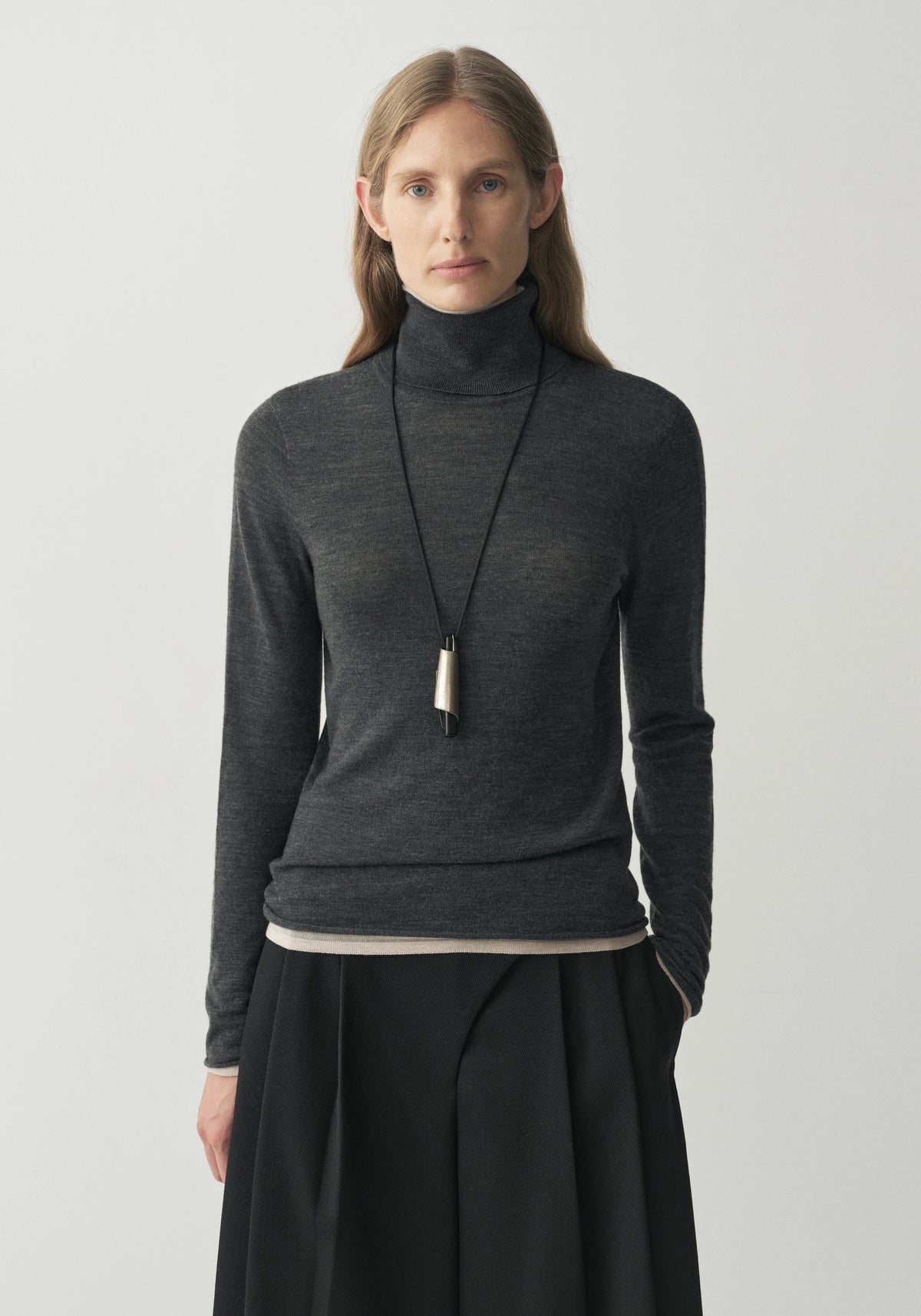 #color_dark gray