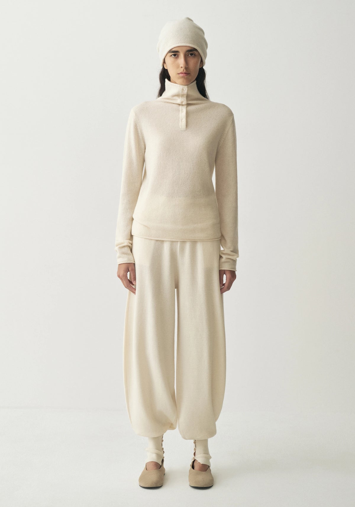 #color_off white