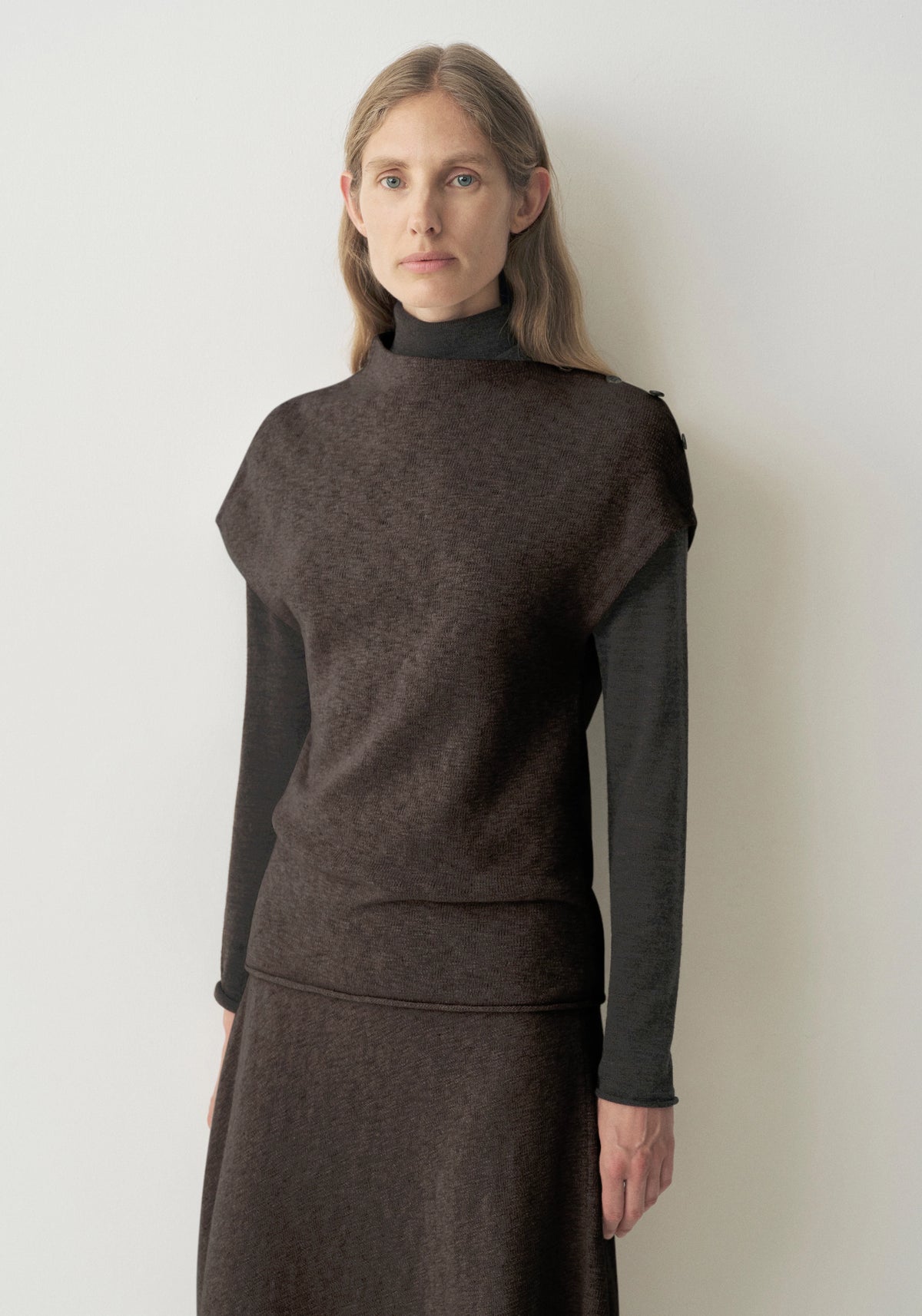 #color_raw umber