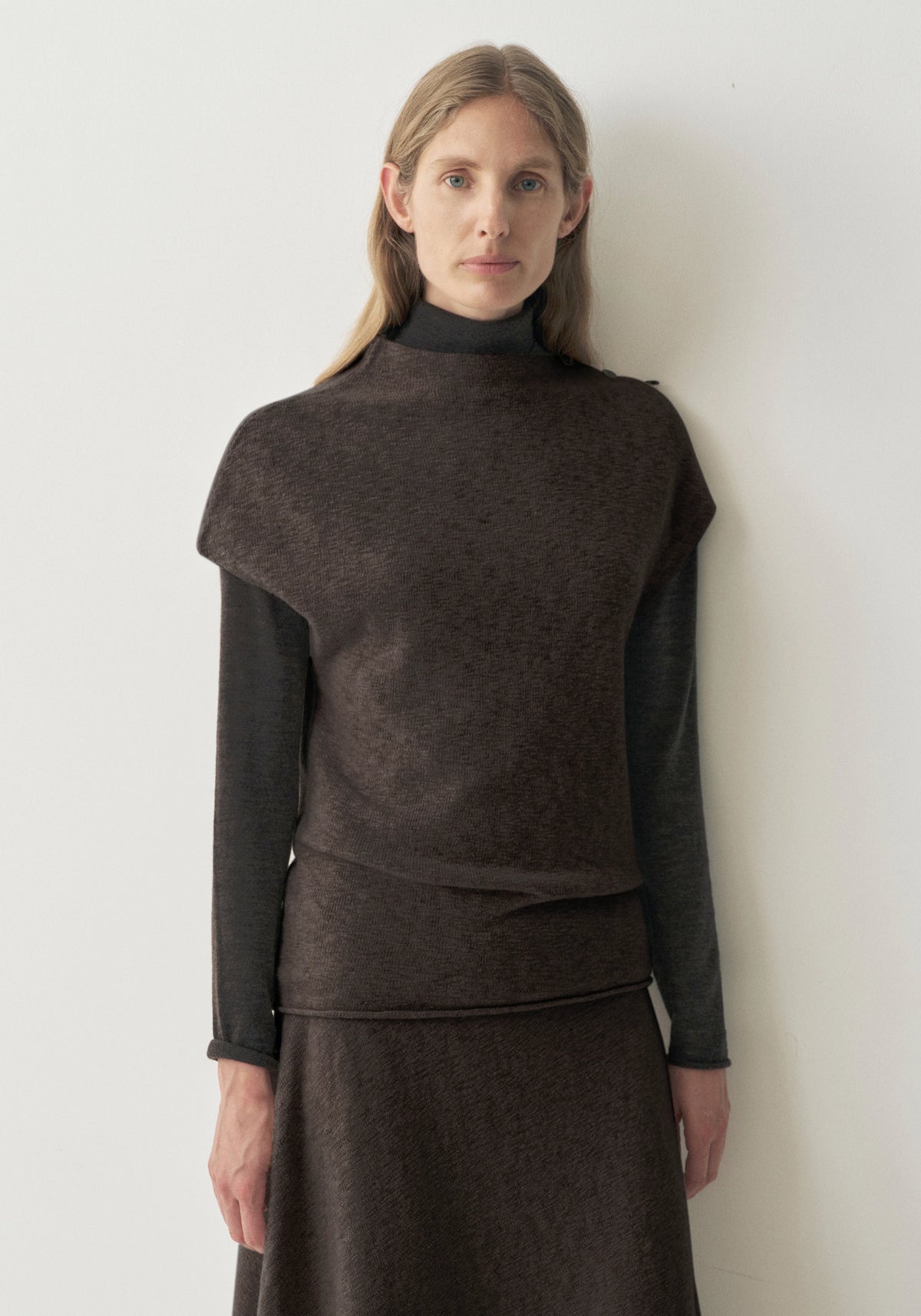 #color_raw umber
