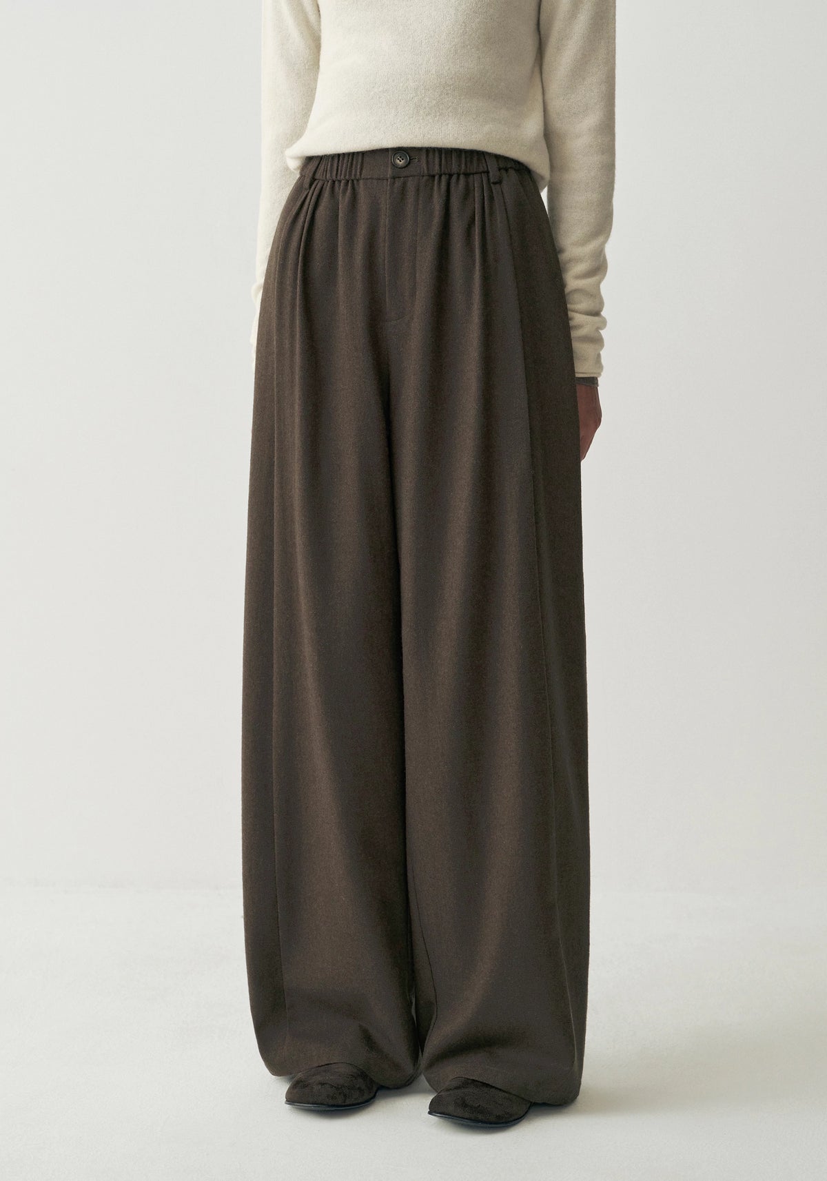 #color_olive brown