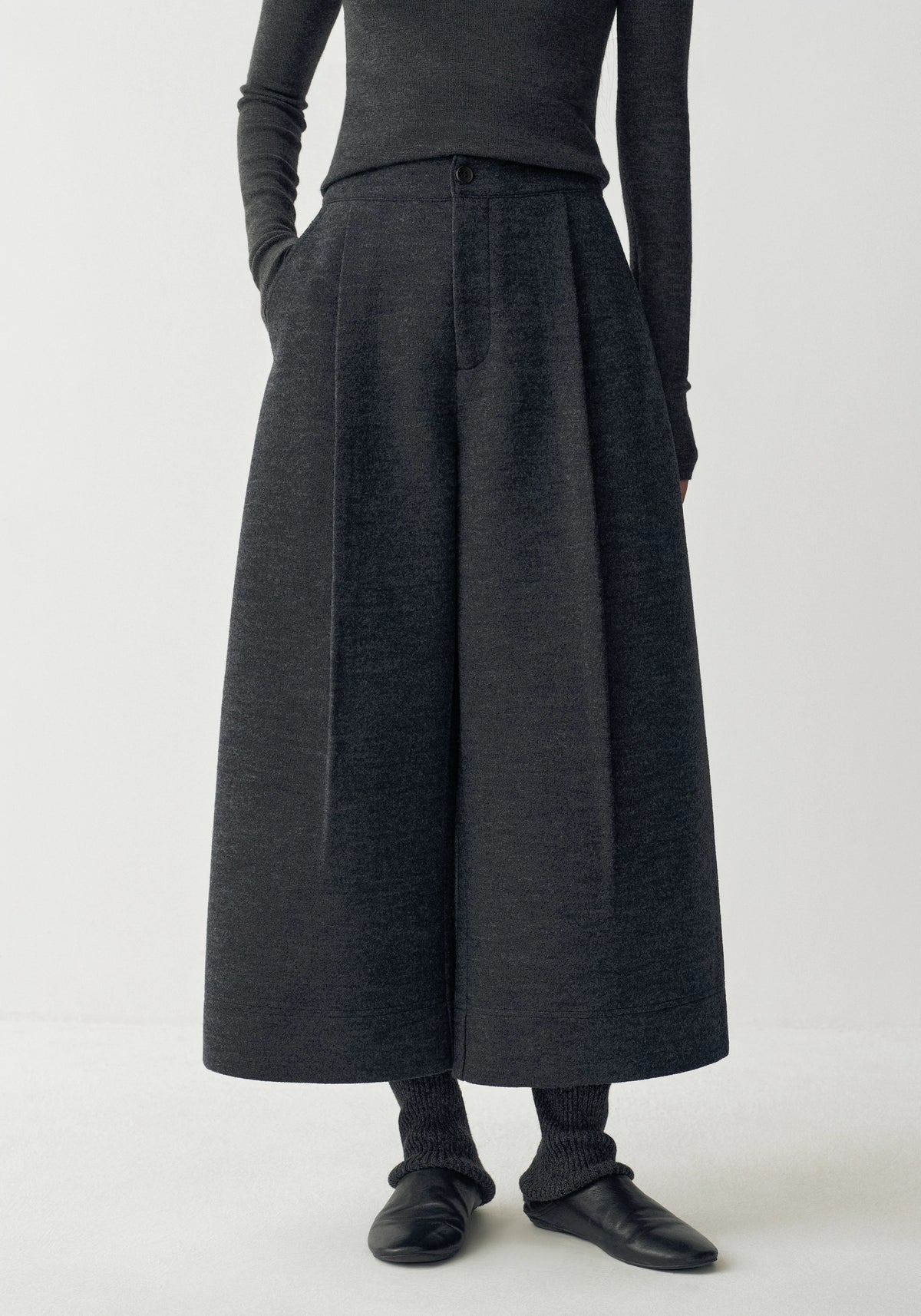 #color_dark gray