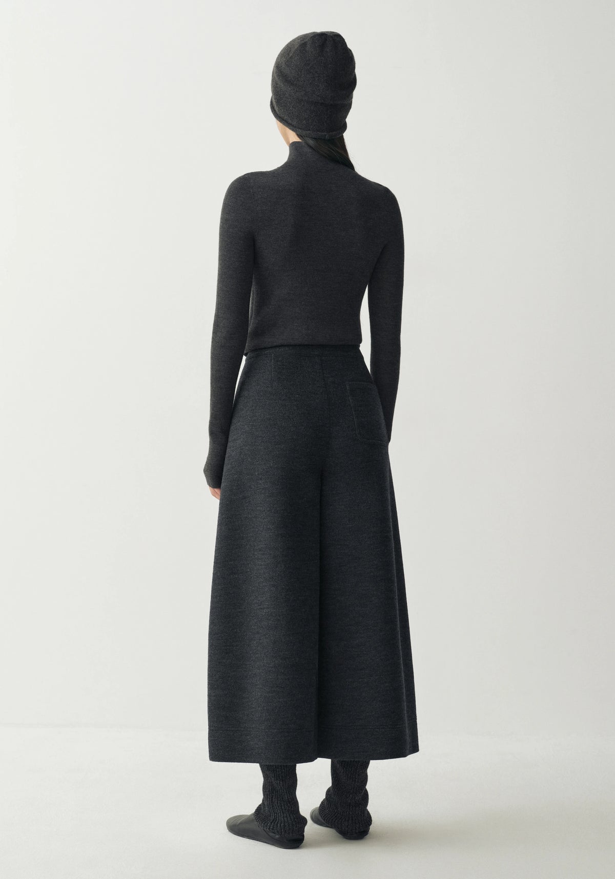 #color_dark gray